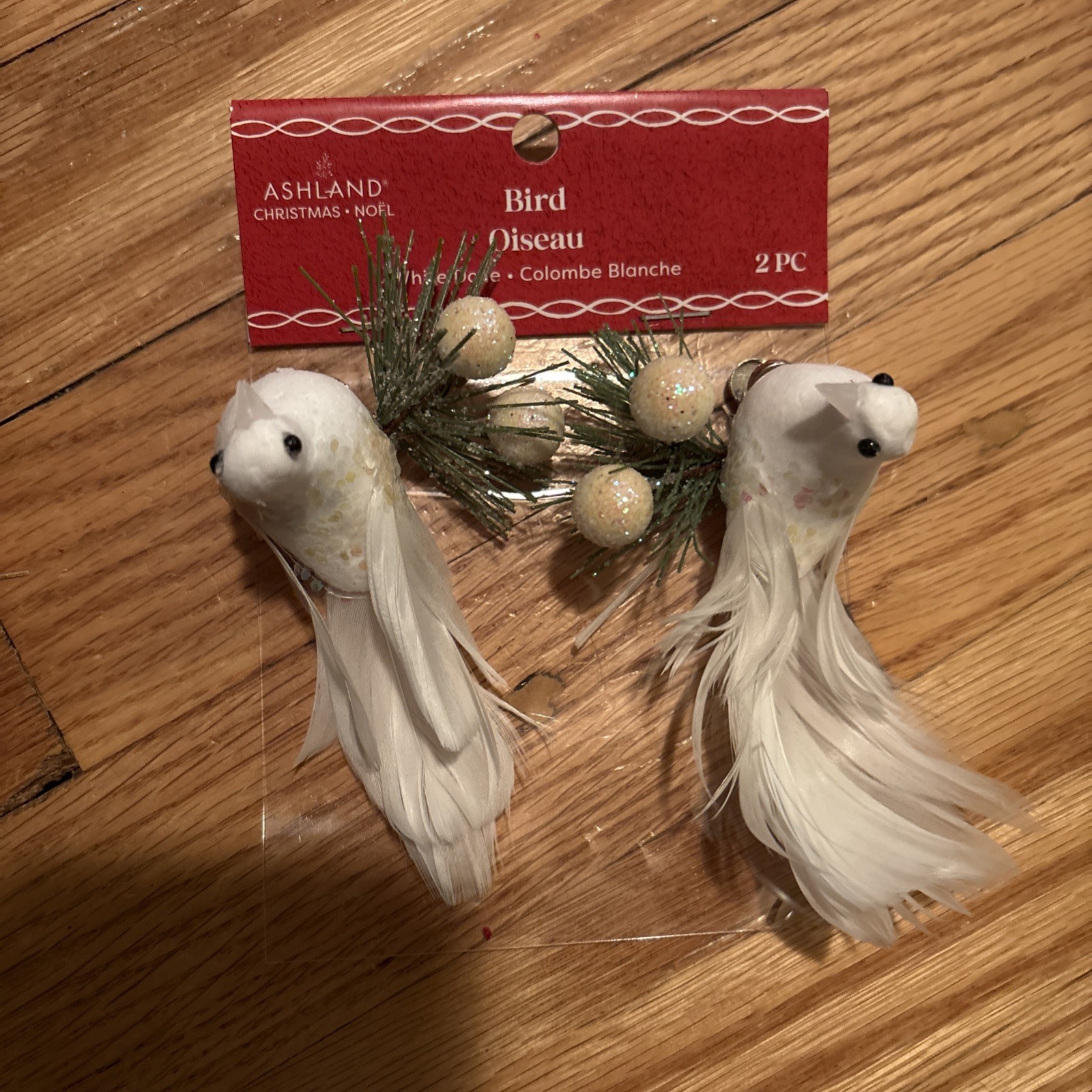 Ashland Floral Accents And Clip On Birds Set Of 14 In Red White And Gold