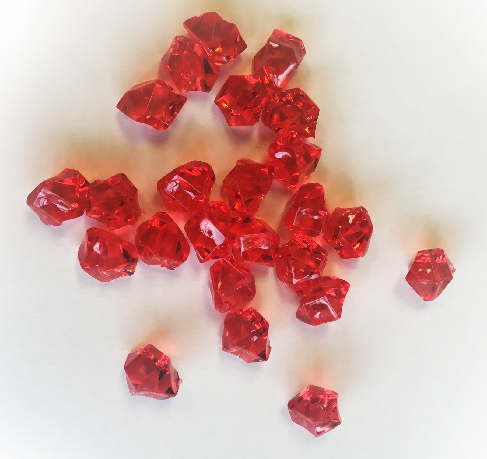 8 Lb. Crystal Acrylic Ice Rock Vase Gems or Table Scatters (Small 1.5cm Red)