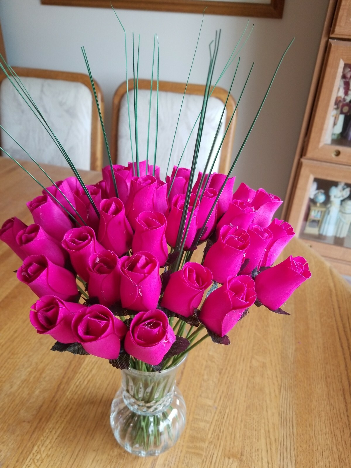 1 DOZEN. – HOT PINK – WOODEN ROSE BUDS 5 X 8 ARTIFICIAL FLOWERS – FREE SHIPPING