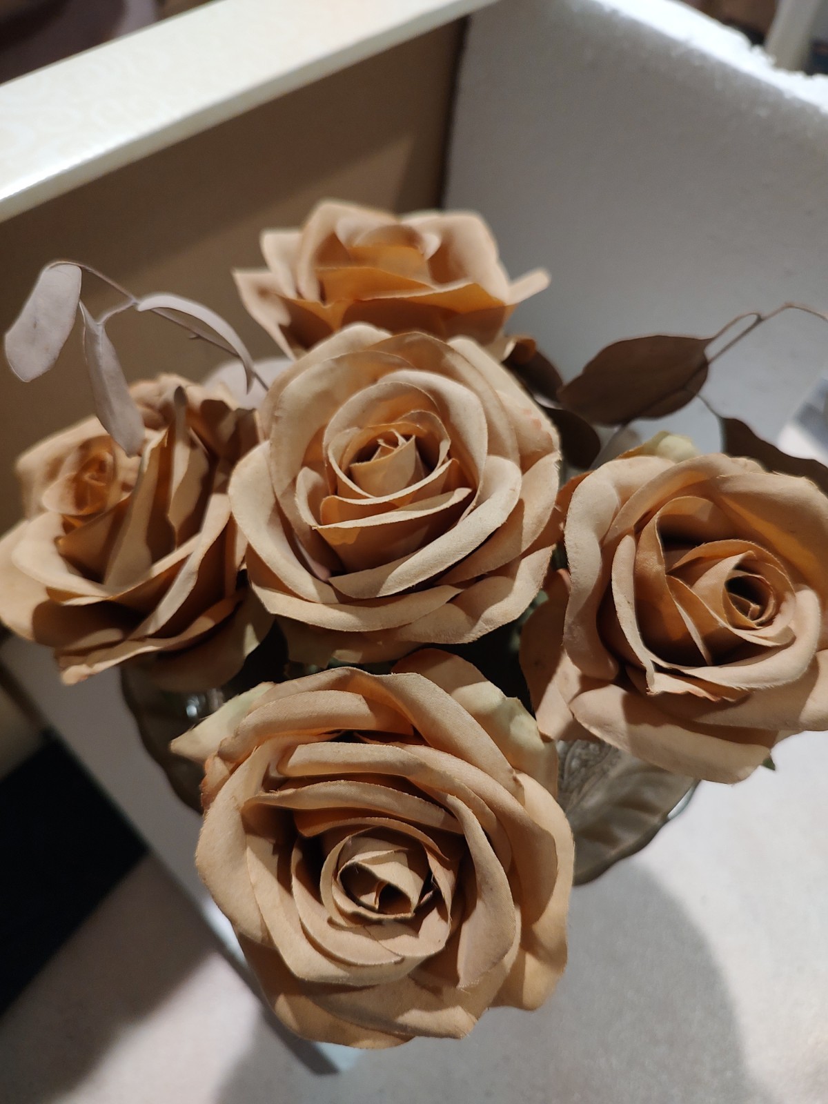 5 Heads Artificial Curled Edge Rose Bouquet Glass Bowl Wedding Table Home Decor