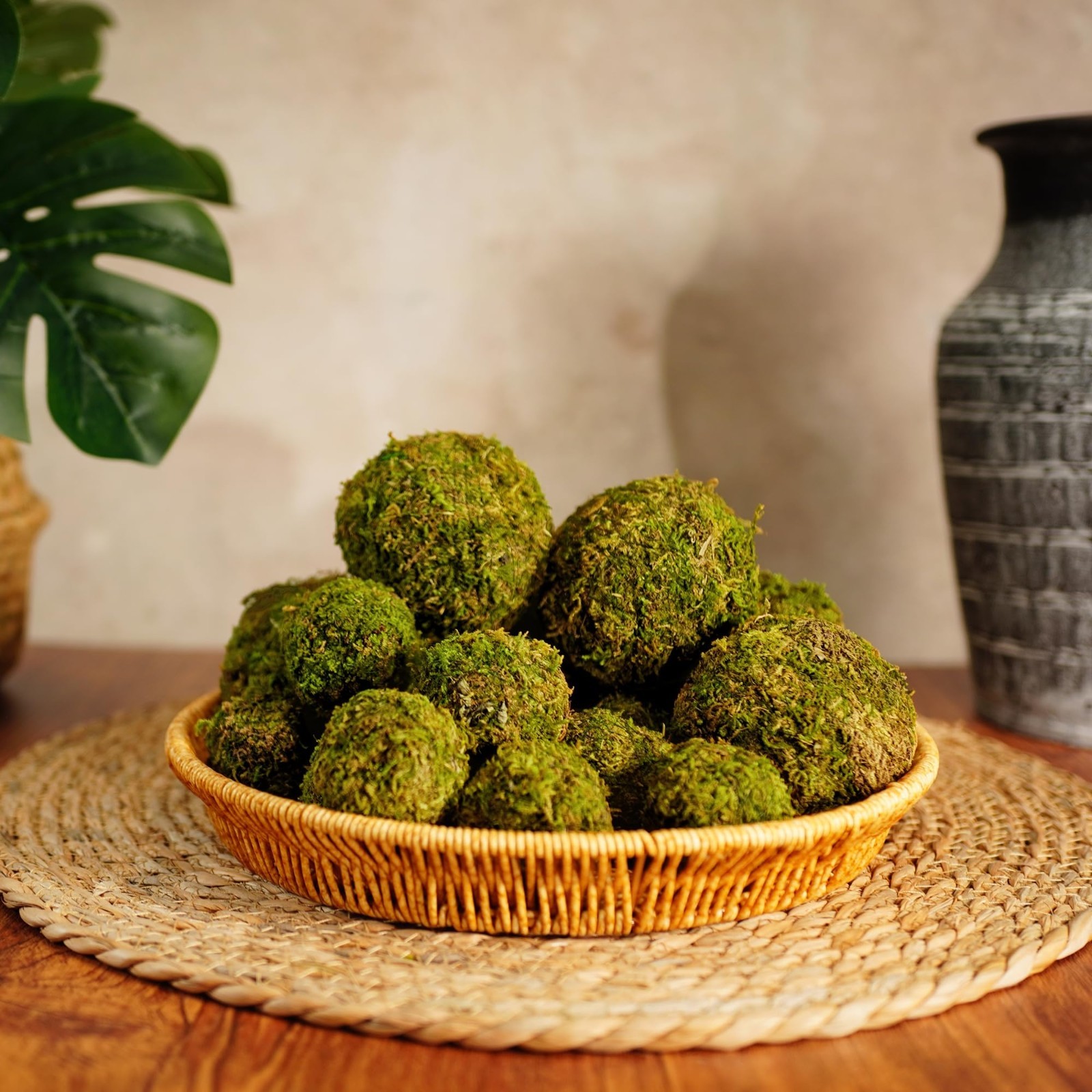 18-Piece Artificial Moss Balls Set – 6 Large 3.2″ & 12 Small 2″ Decorative Fille