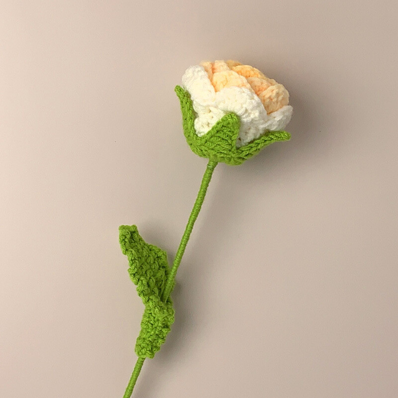 Hand Knitted Flower Yarn Crochet Rose Flowers Hand Craft Bouquet Wedding Decor