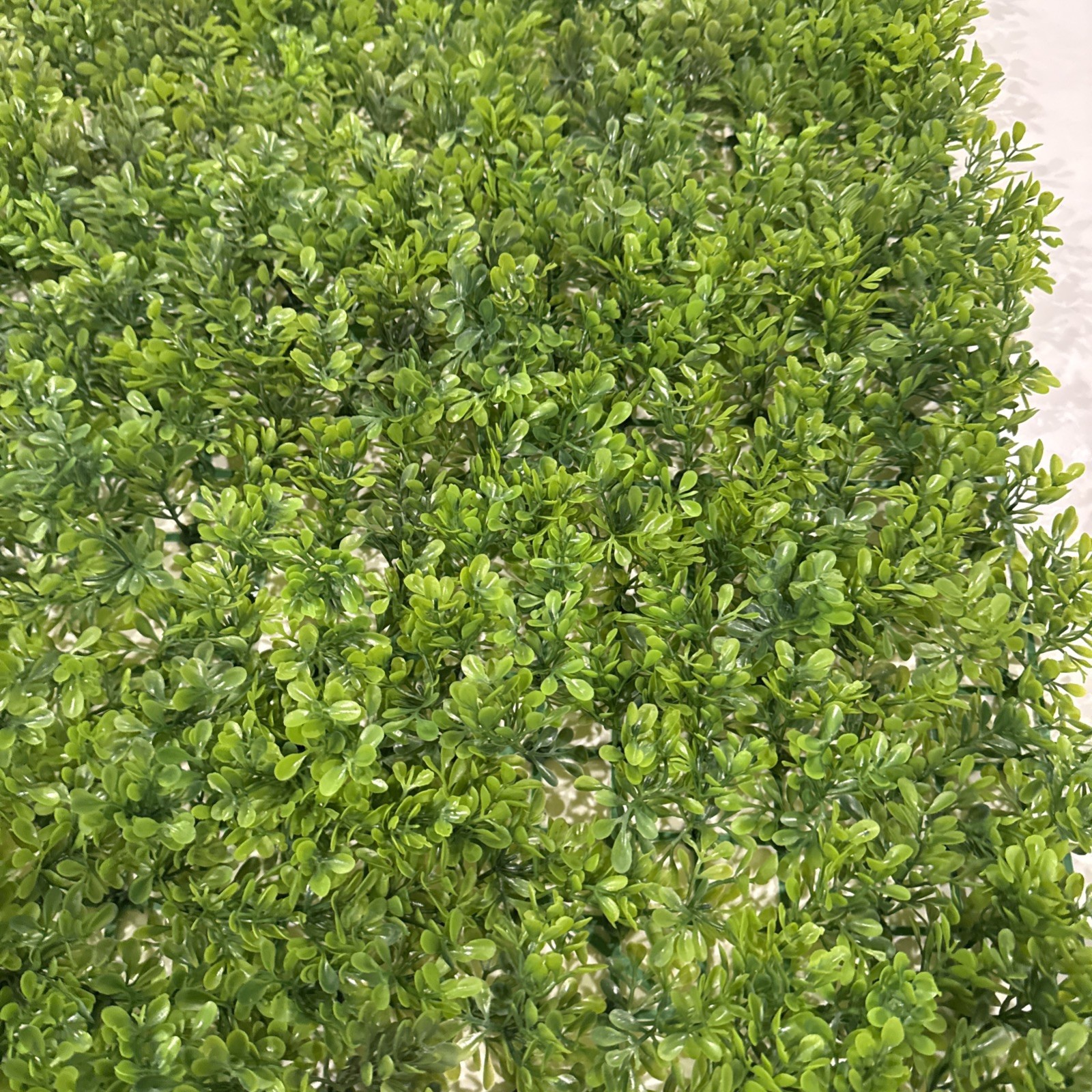 24PCS 24″x16″ Artificial Boxwood Mat Wall Hedge Decor Privacy Fence Panels Grass