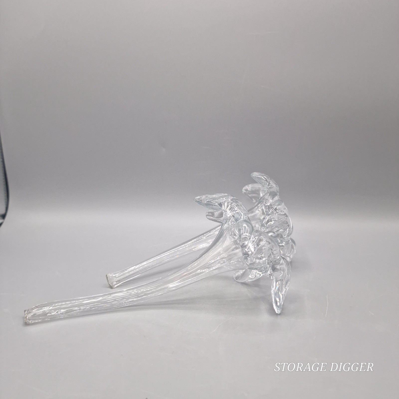 Vintage Set of 2 Clear Glass Blooming Lily Flower Hand Blown Glass Decor 7″ Long