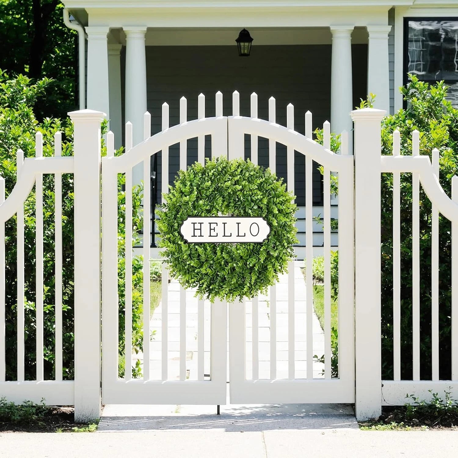 Elegant 20” Boxwood Wreath – Versatile Indoor/Outdoor Seasonal Decor
