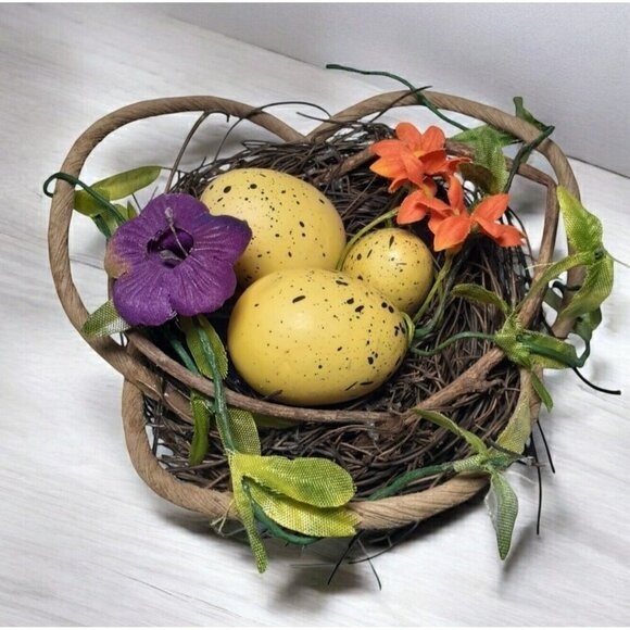 Birds Nest Arrangement with Speckled Eggs 6″ Easter Spring