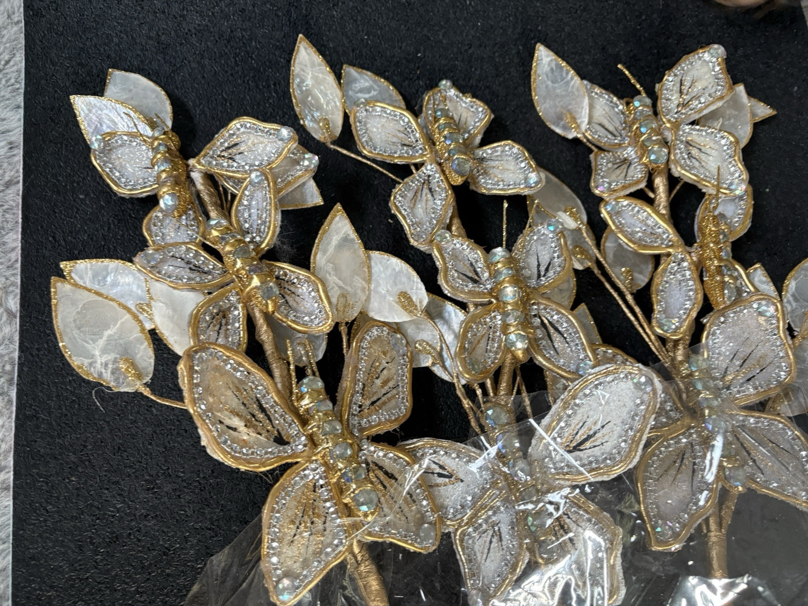 butterfly bouquet made of capiz shells mettalic gold silver 30” Long Stem (3)