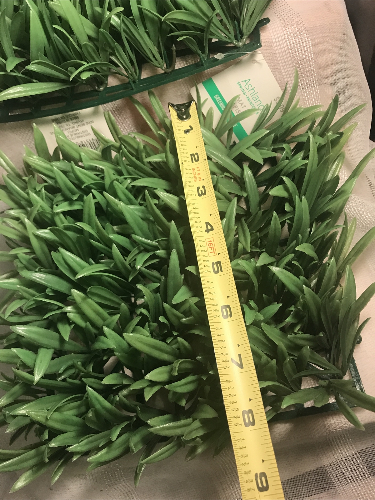 Floral Accent Mat NWT Greenery Faux Foliage Leaves Greenhouse Grass Decor (2)