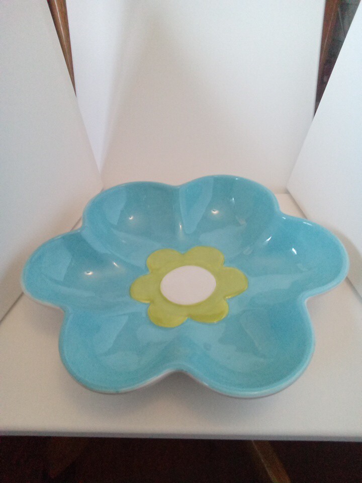 Flower Chip Tray Condiments 3 Bowls Yellow, Green, Blue, White BIG Serving Bowl
