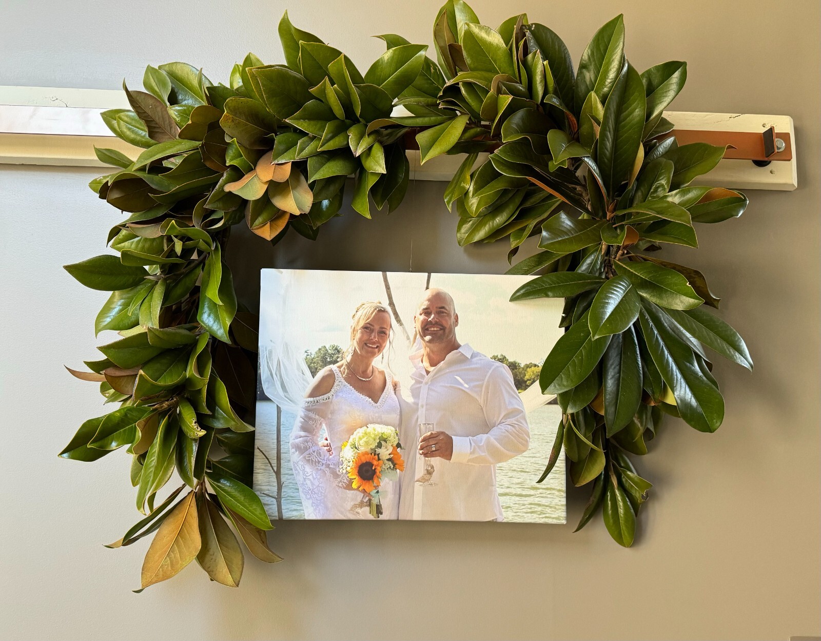 Fresh Magnolia Leaves for Wedding Decor, Table Centerpiece, Wreaths