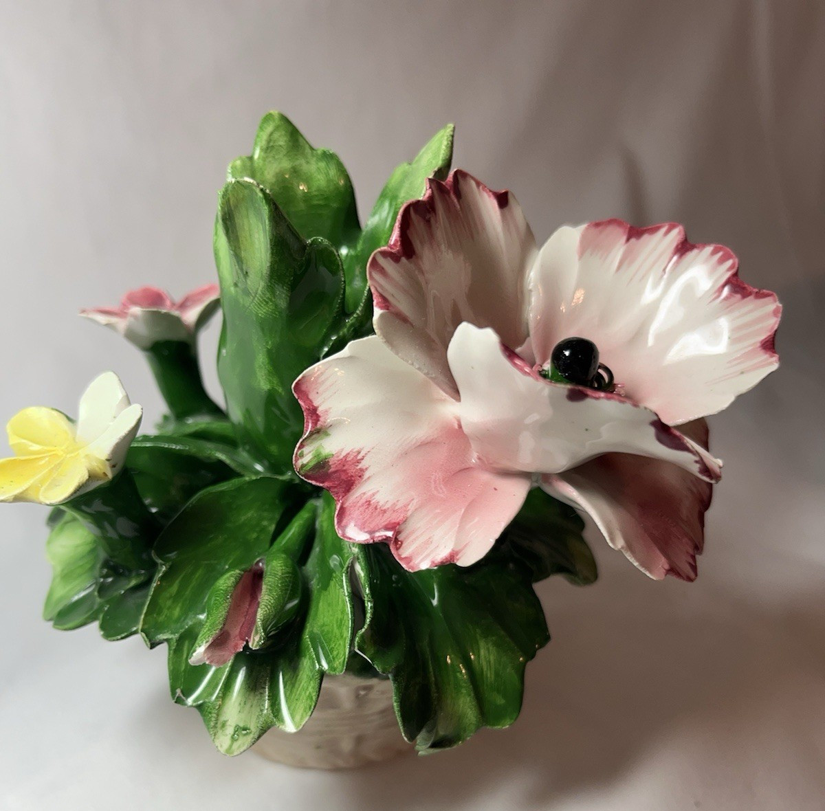 Vtg NUOVA CAPODIMONTE Flower Basket Candle Holder F.lli Savastano – NA Italy