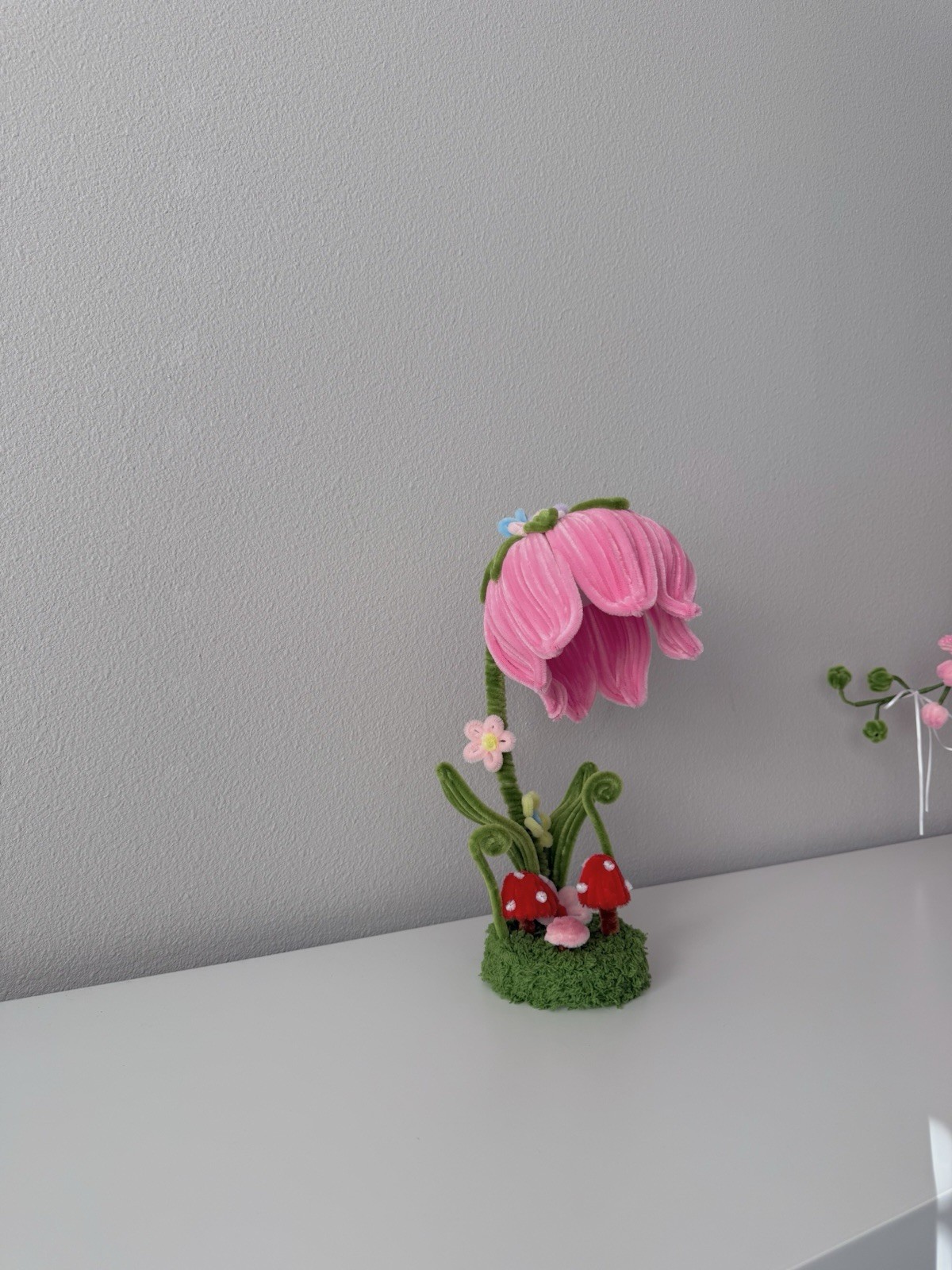 Handmade Pipecleaner Lilies of the Valley Lamp – Includes Lamp & Cord