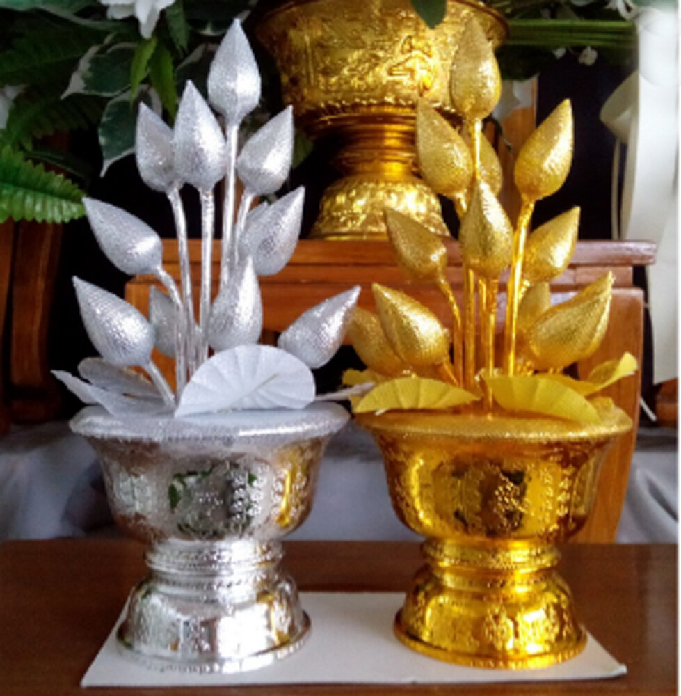 Thai Buddha Worship Phan Dhog Silver&Gold Lotus Offering Pedestal Small 2Pcs DHL