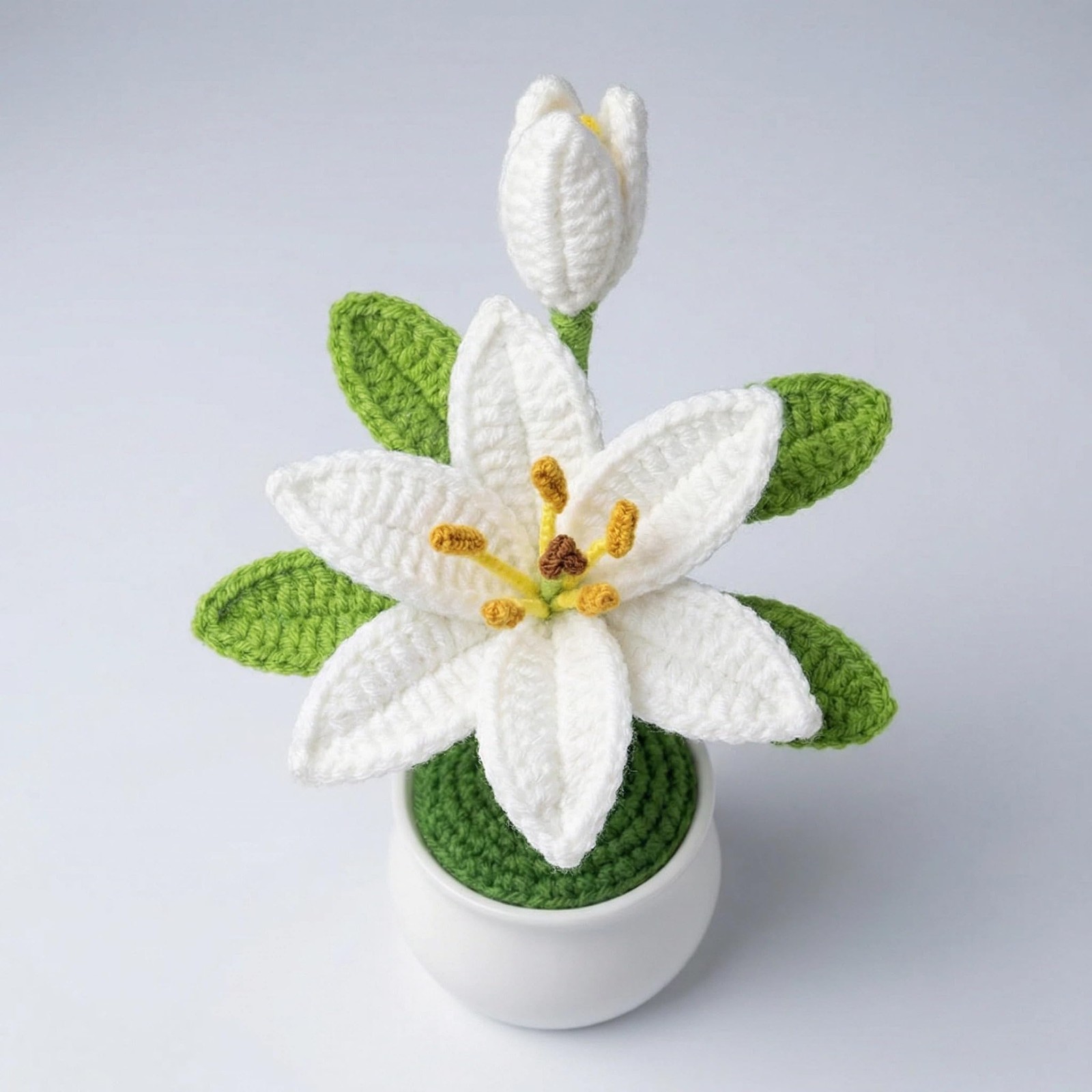 Handmade Potted Crochet Lily Flower, Artificial Lily Flower Pot with Realisti…