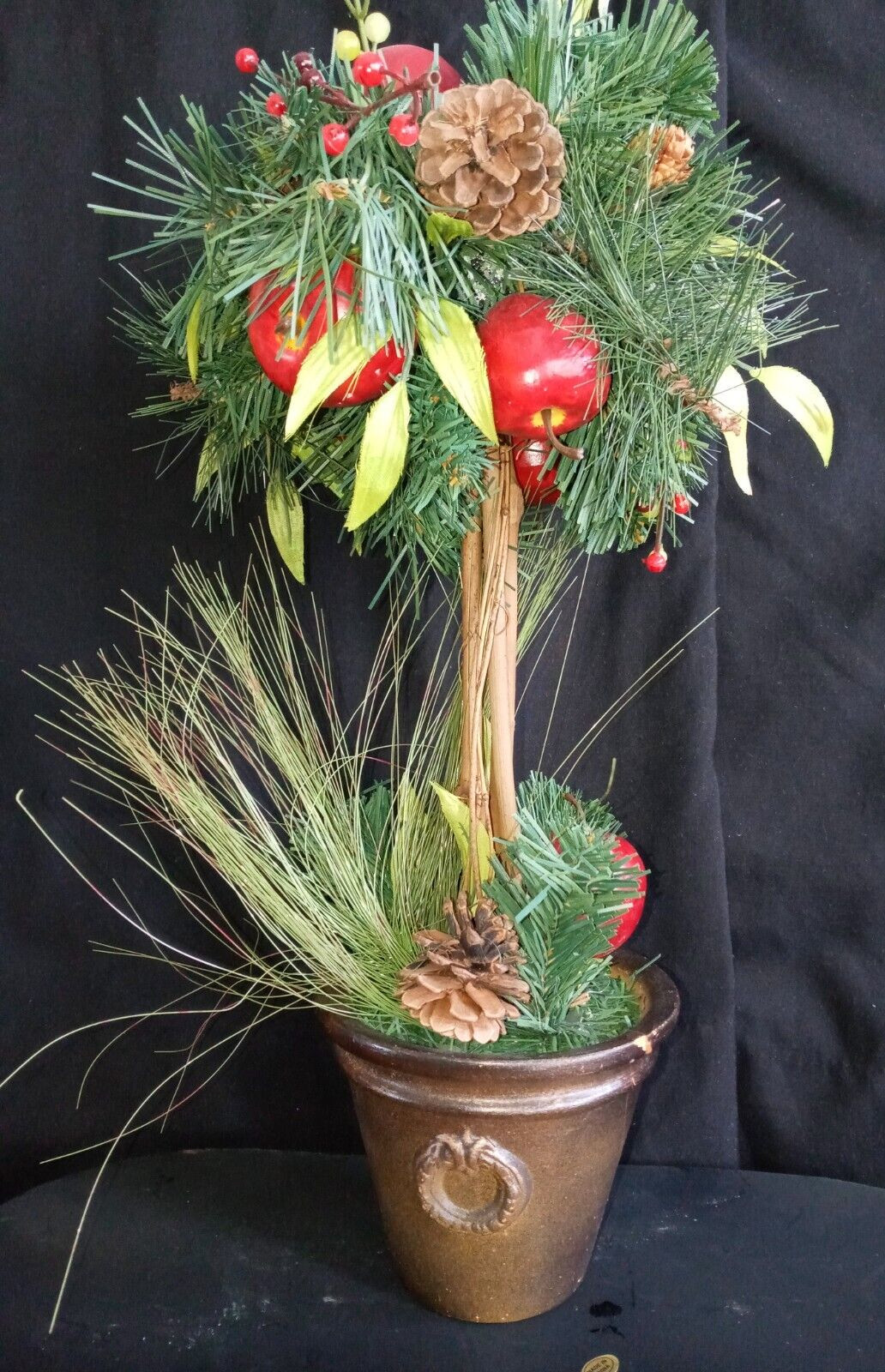 lot of 3 Topiaries 2 (18″) Apple Pinecone 1 ( 24″) Double Grapevine Topiary