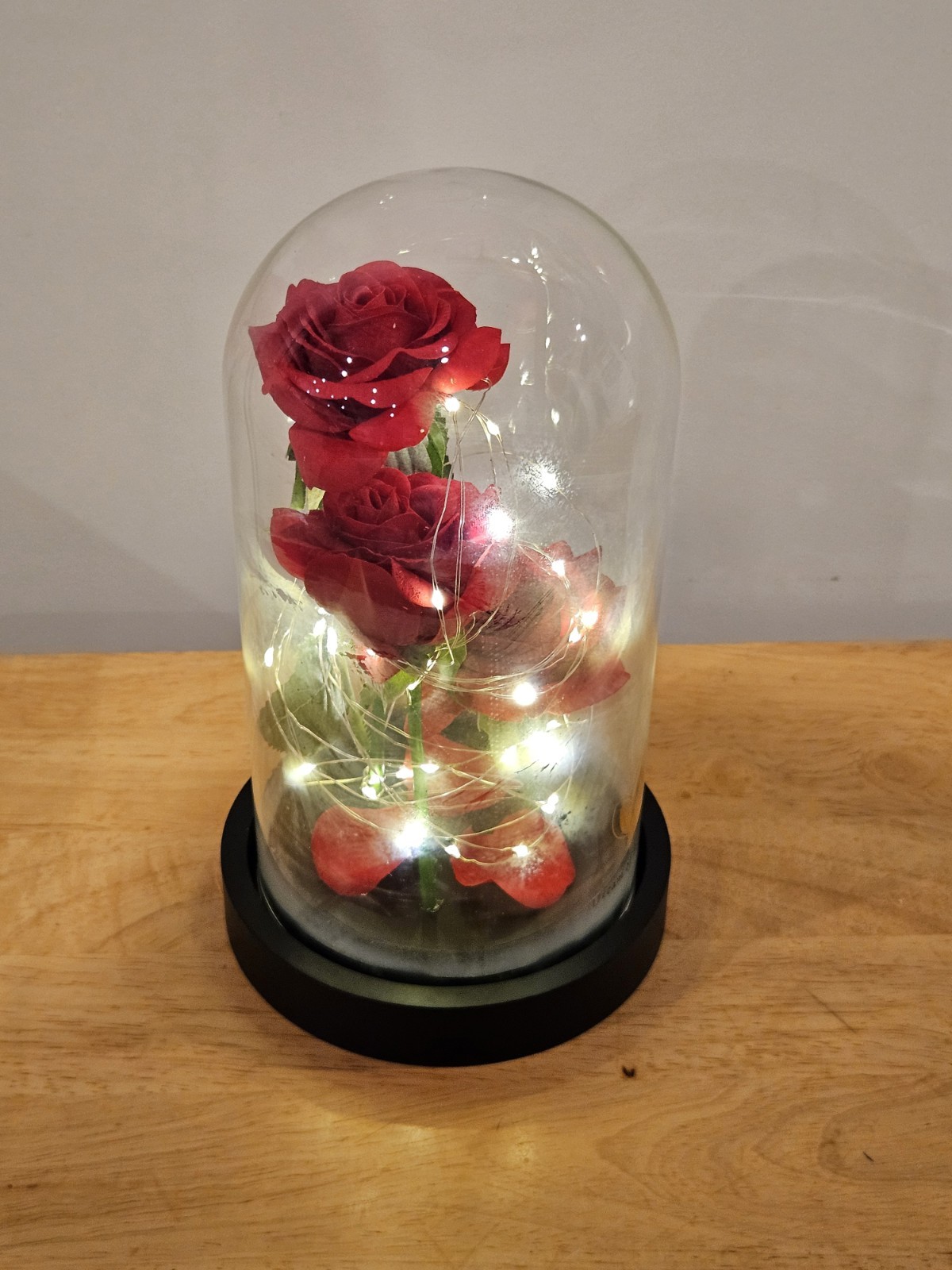 Dream Of Flowers Light Up Red Rose Table Decoration