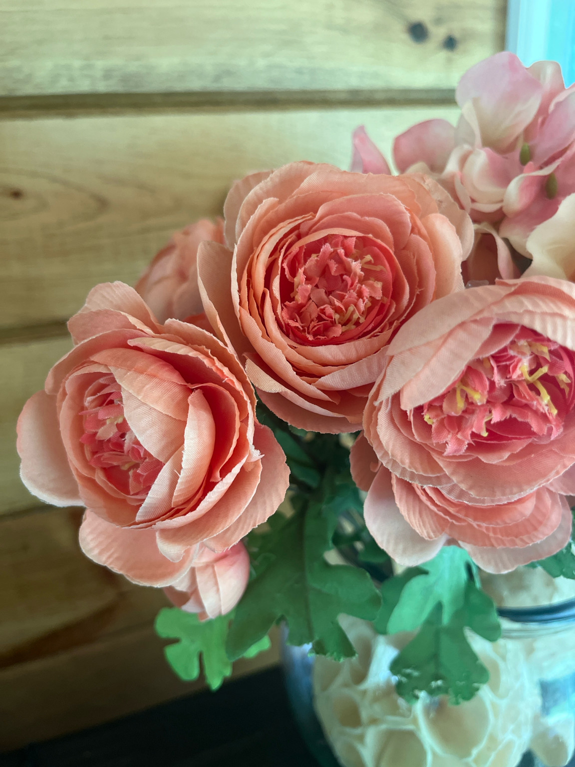 Large Faux Floral Arrangement Pink Roses Hydrangea Glass Vase Centerpiece Decor