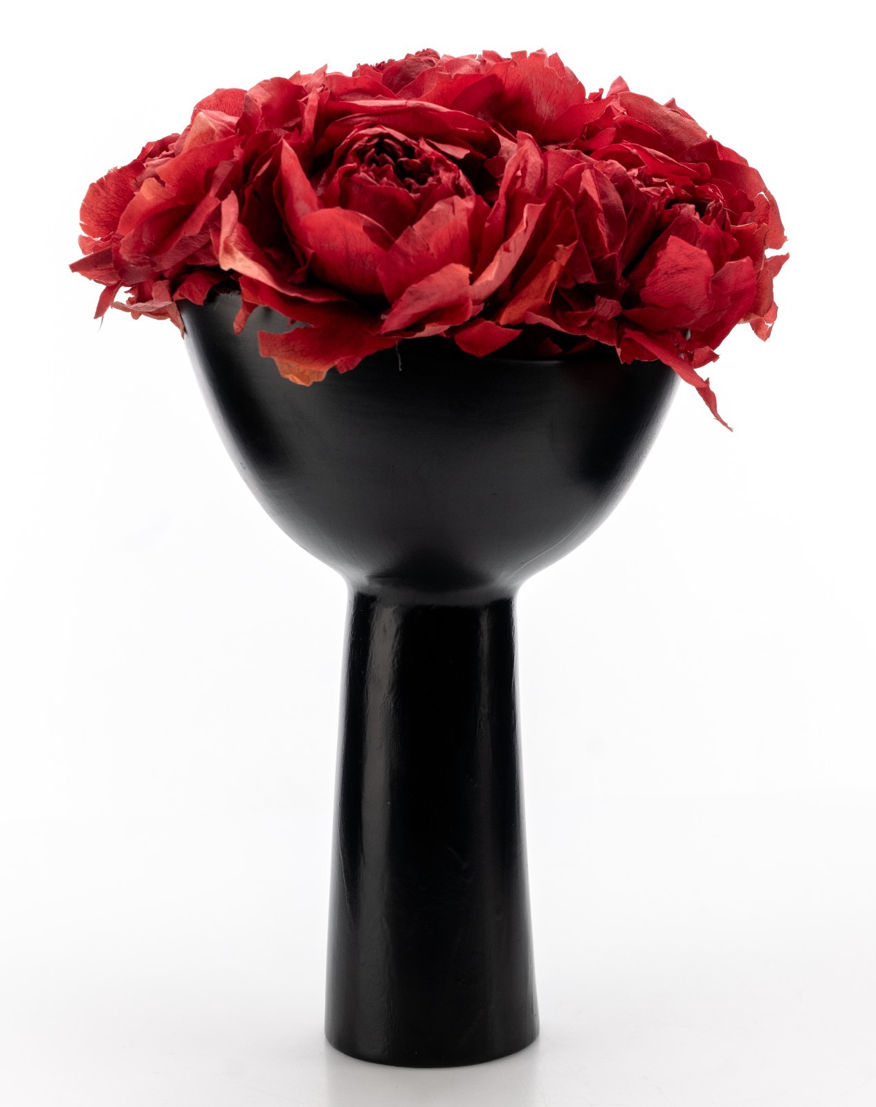 La Fleur Bouquets Red Peonies In 9″ Black Ceramic Vase Los Angeles 11.5″ USED