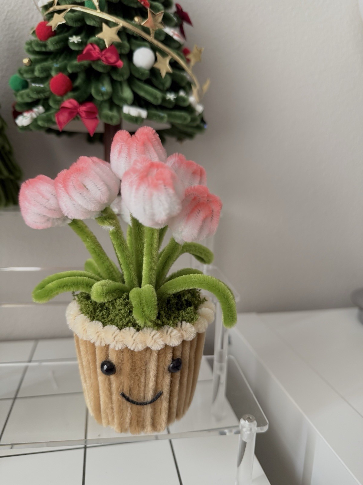 Handmade Pipe Cleaner Mini Tulip Pot | Perfect Gift or Room Decor