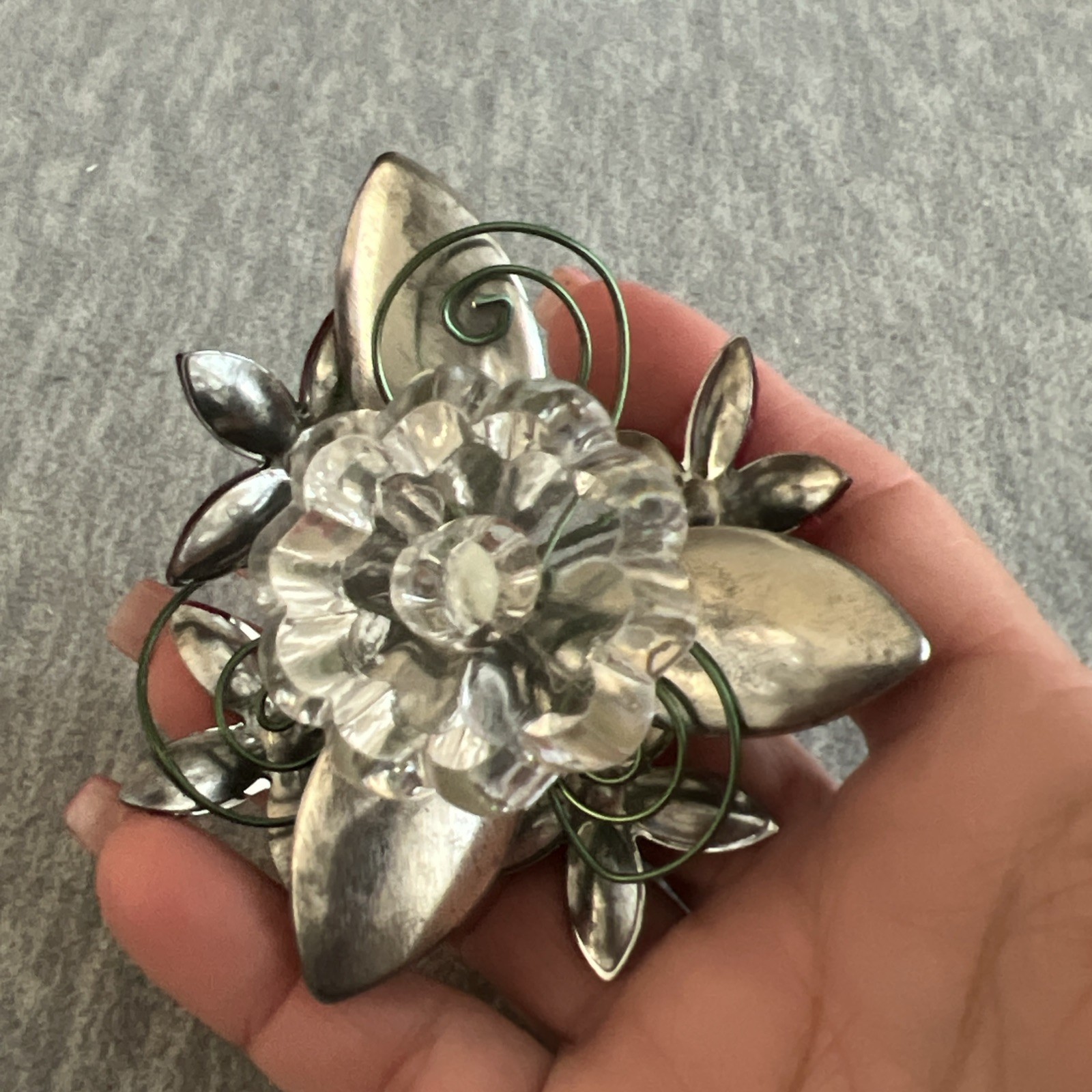 Poinsettia Flowers In Vase With Mirror Small Decor Plastic 3in Tall Shelf Sitter
