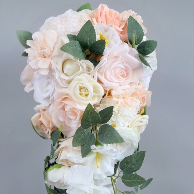 Handheld Artificial Rose Bridesmaids Bouquet for Birthday Anniversary Party