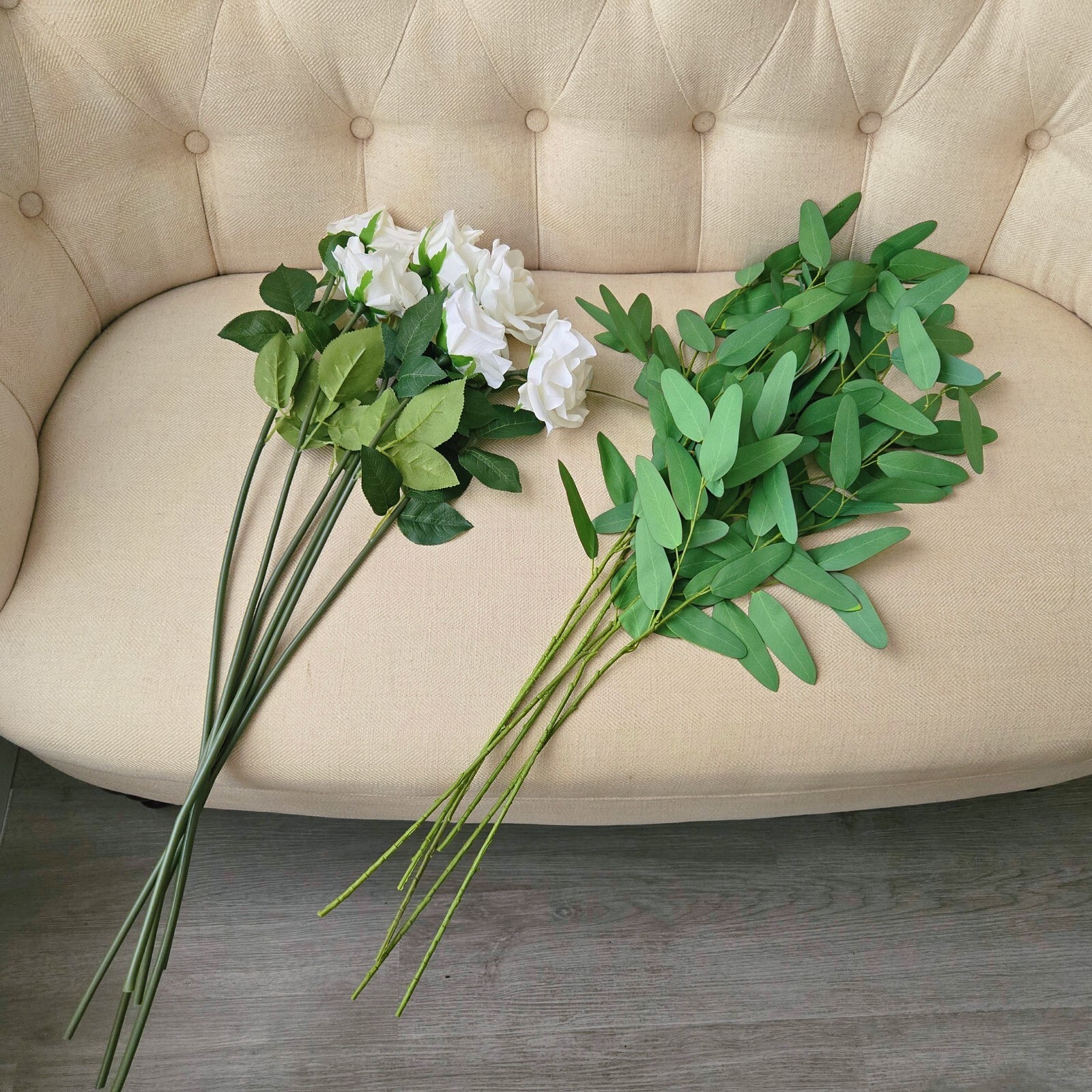 12pcs Artificial Natural White Rose Eucalyptus Leaves Bouqute