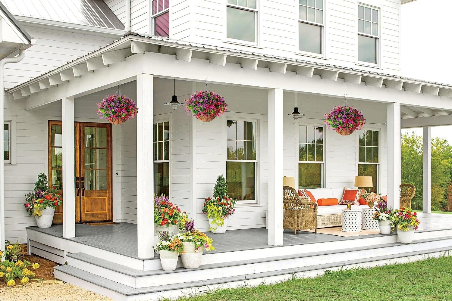 Elegant Silk Daisy Eucalyptus Hanging Basket – Perfect for Porches & Patios