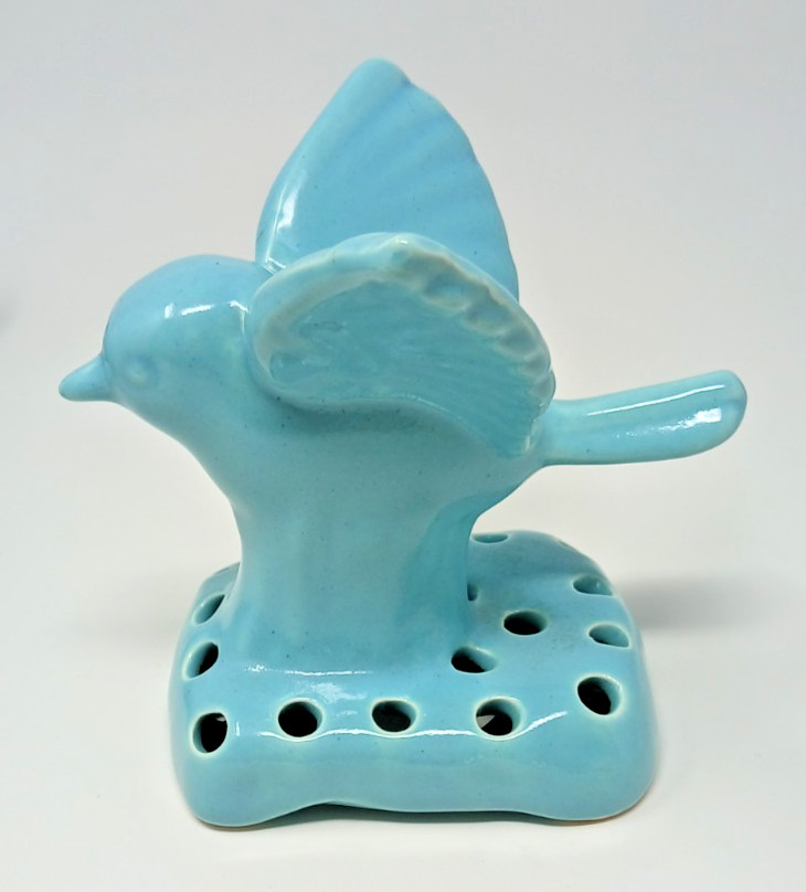 Vintage Camark Pottery Blue Leaf Console Bowl with Blue Bird Flower Frog MINT