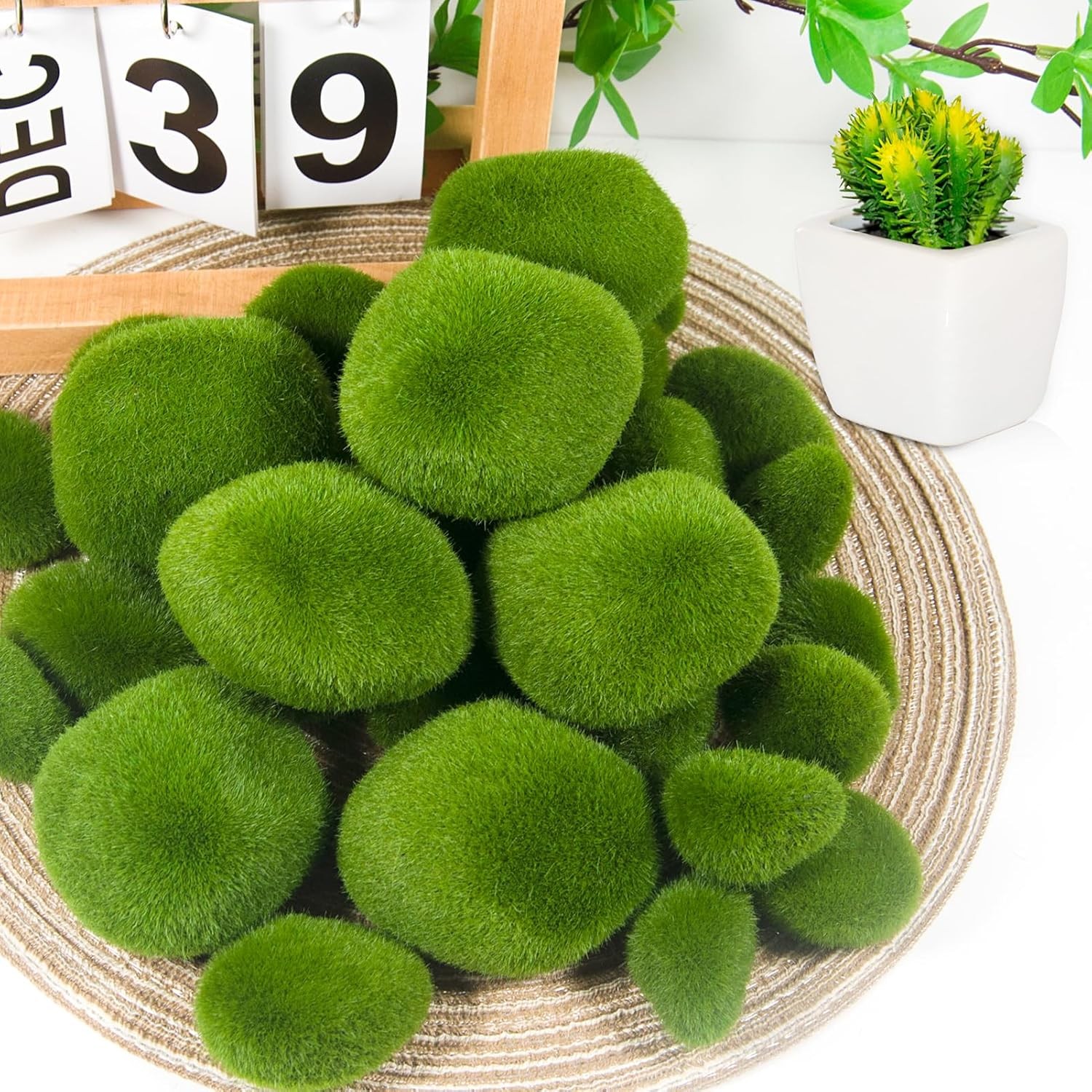 Green Moss Decor 30 Pcs, Artificial Moss Rocks Decorative, 3 Sizes Moss Balls
