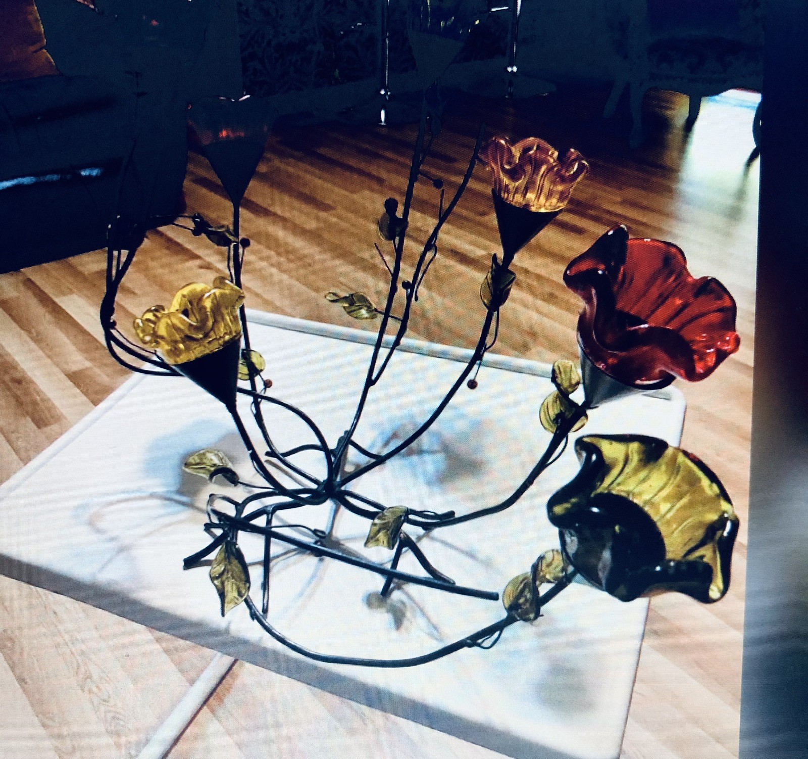 Vtg Wrought Iron Centerpiece 9 Stems & 9 Legs 7 Thick Glass Roses 18×21 In.