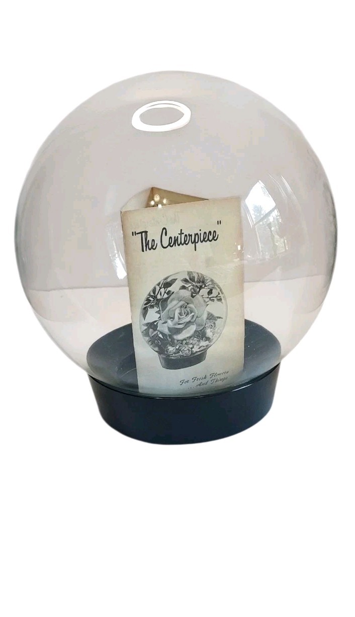 “The Centerpiece” Glass Dome/ Terrarium Floral Arrangement Holder In The Box