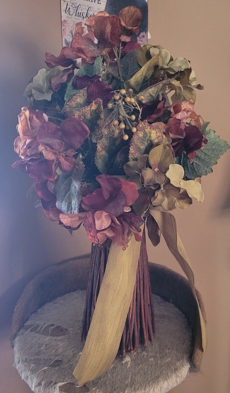 Artificial Hydrangea Bouquet w/Stick Style Vase, Mix Of Cream, Burgundy, & Green