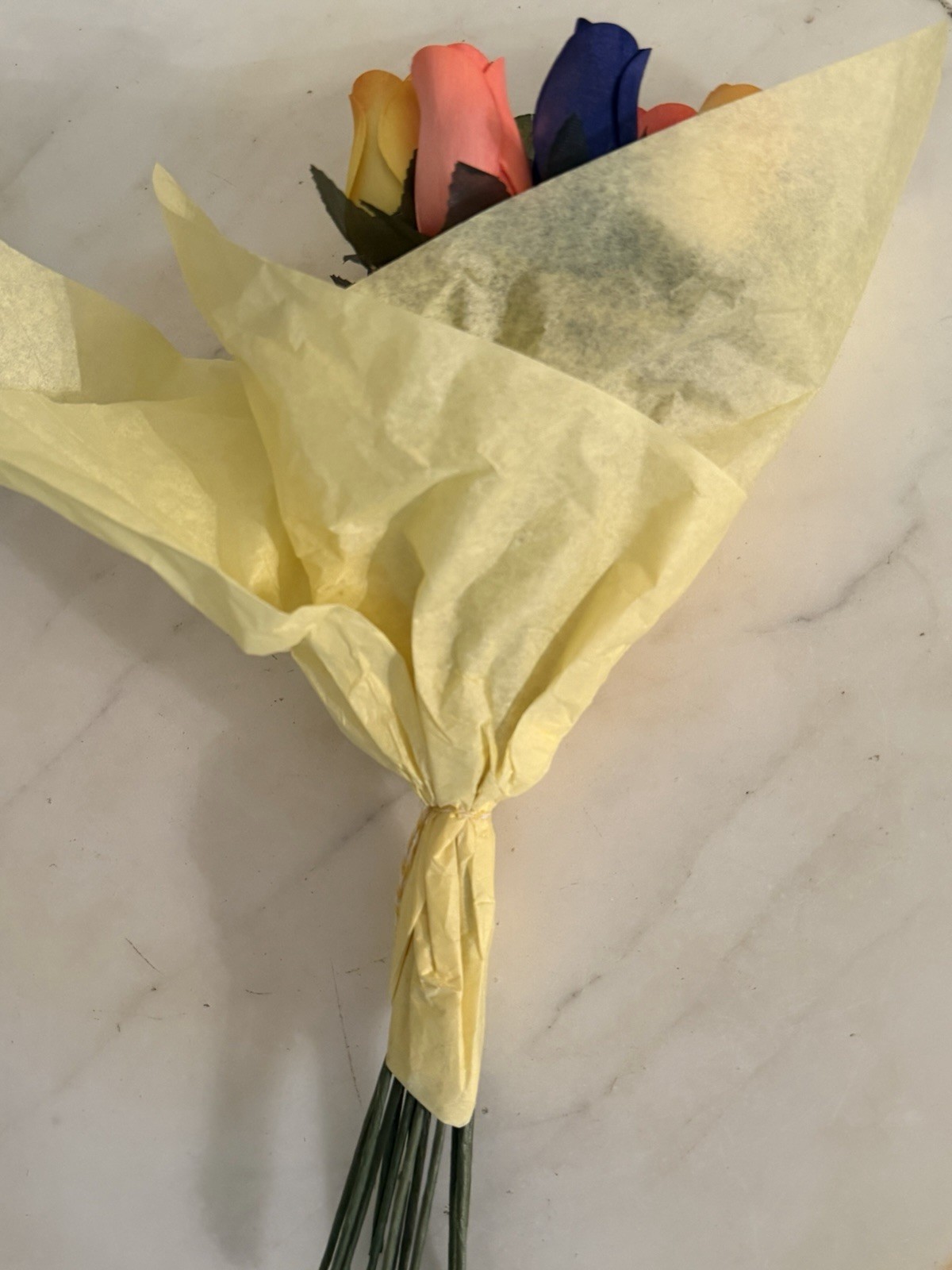 1 DOZEN – 12 MIXED COLOR BOUQUET OF BUDS FLOWER WOODEN ROSES