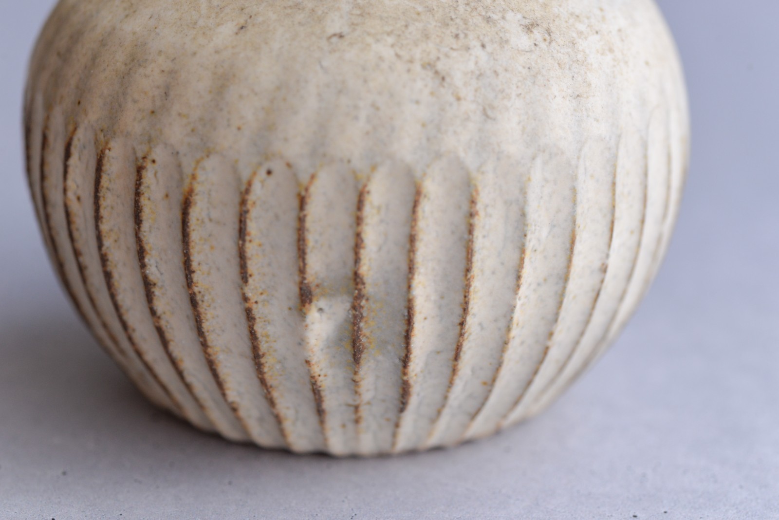 Mashiko Pottery White Shinogi Bud Vase | Japanese Ceramic Ikebana Vase