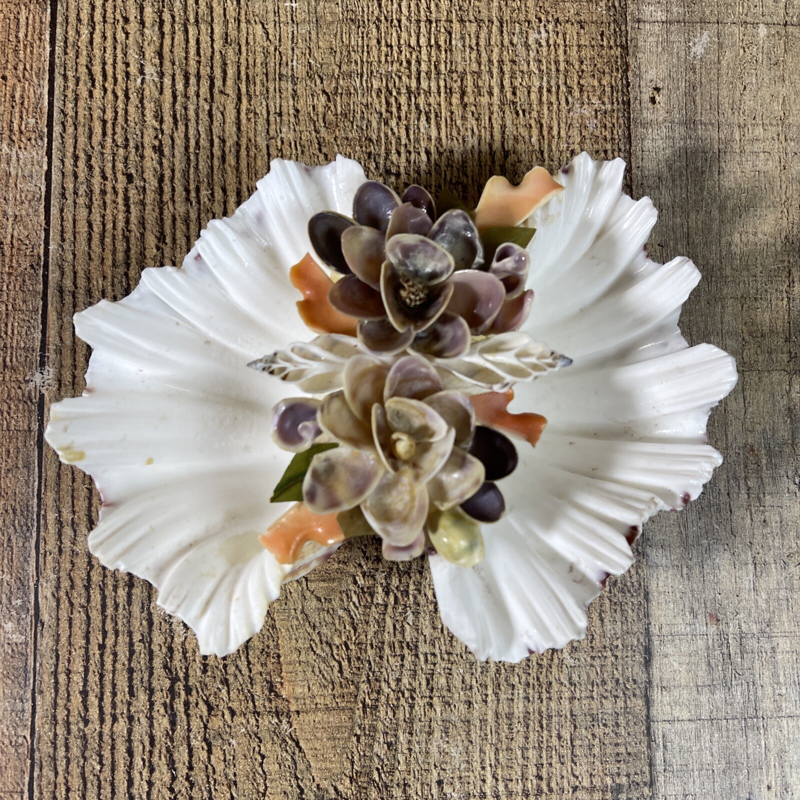 Handcrafter Shell floral motif Dish white peach green tones