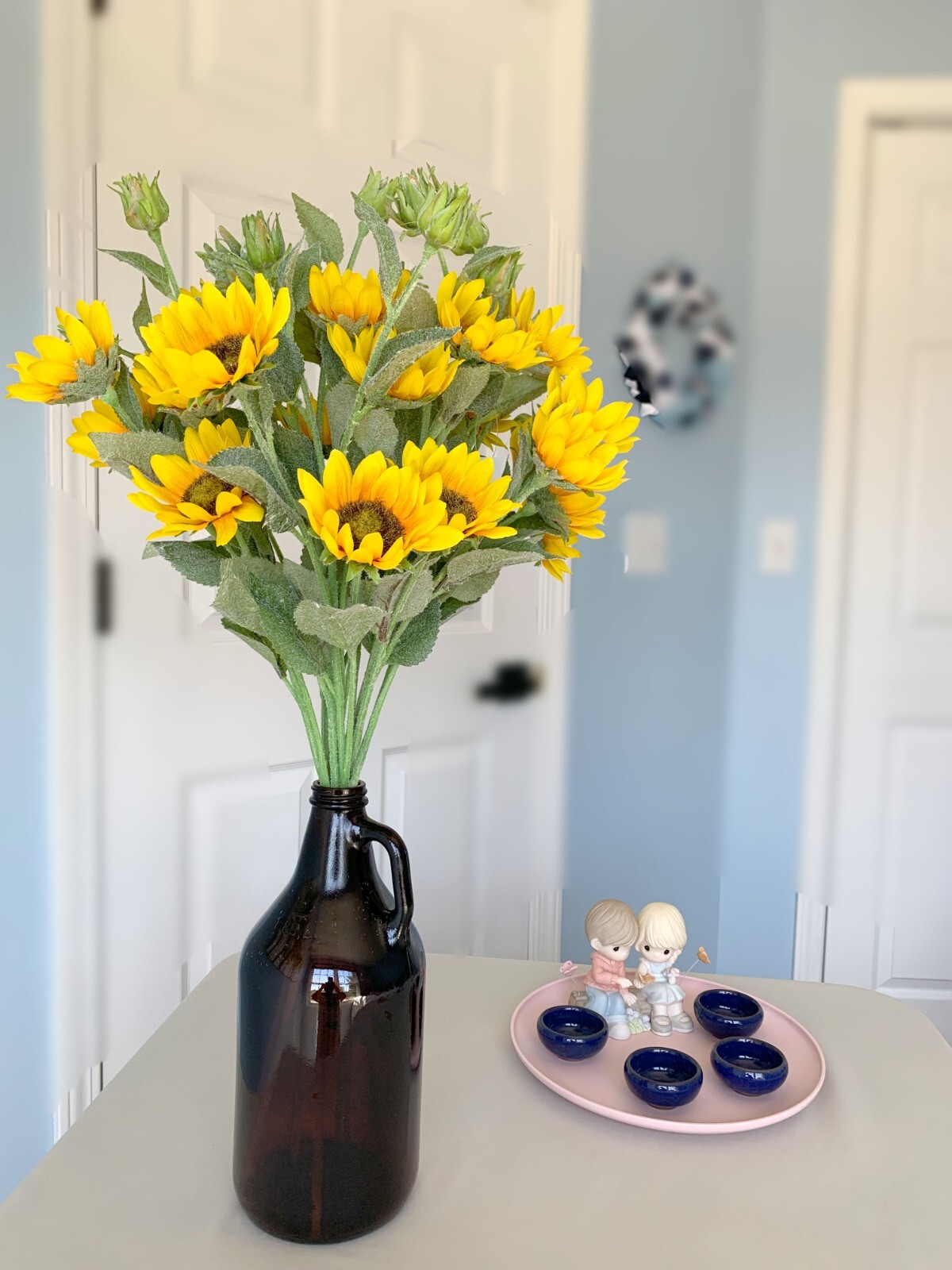 Realistic 5 heads Artificial Sunflowers Long Stems Fake Silk Sunflowers