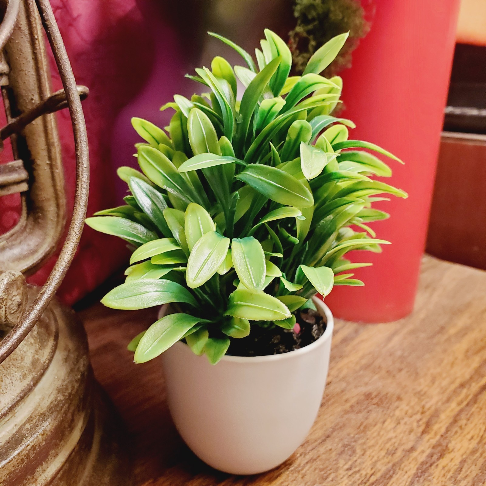 Mini Artificial Potted Plant Small Faux Greenery Spring Grass Bonsai Desk Decor