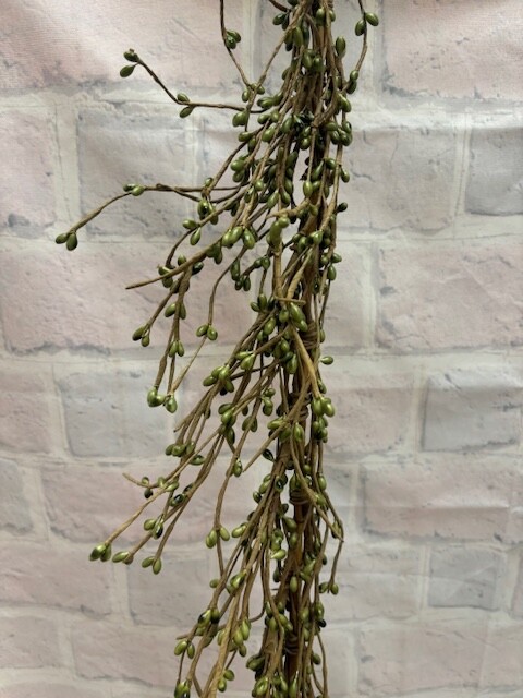 Pip Berry Garland Sage 4′ FULL BEAUTIFUL BERRIES