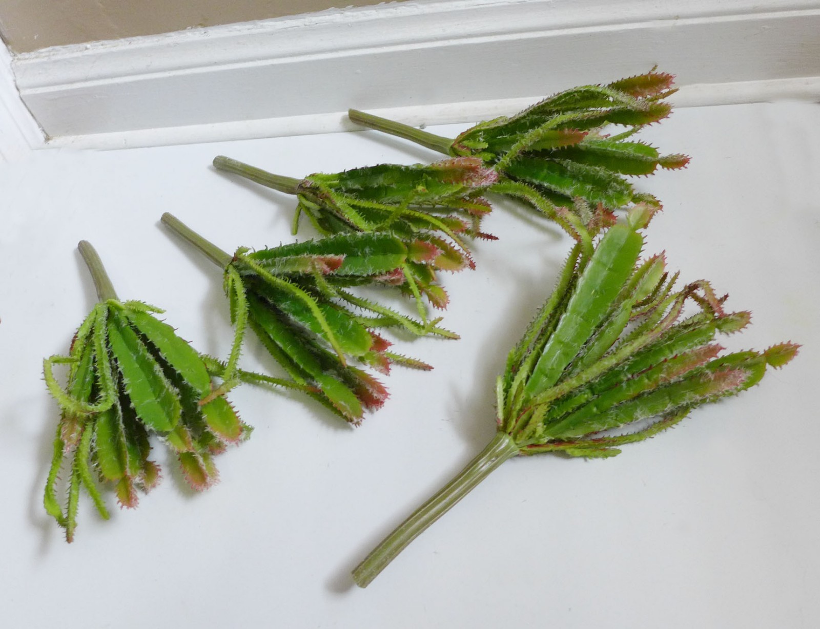 Artificial Flocking Plants Set of 5 Cactus Succulent Grass