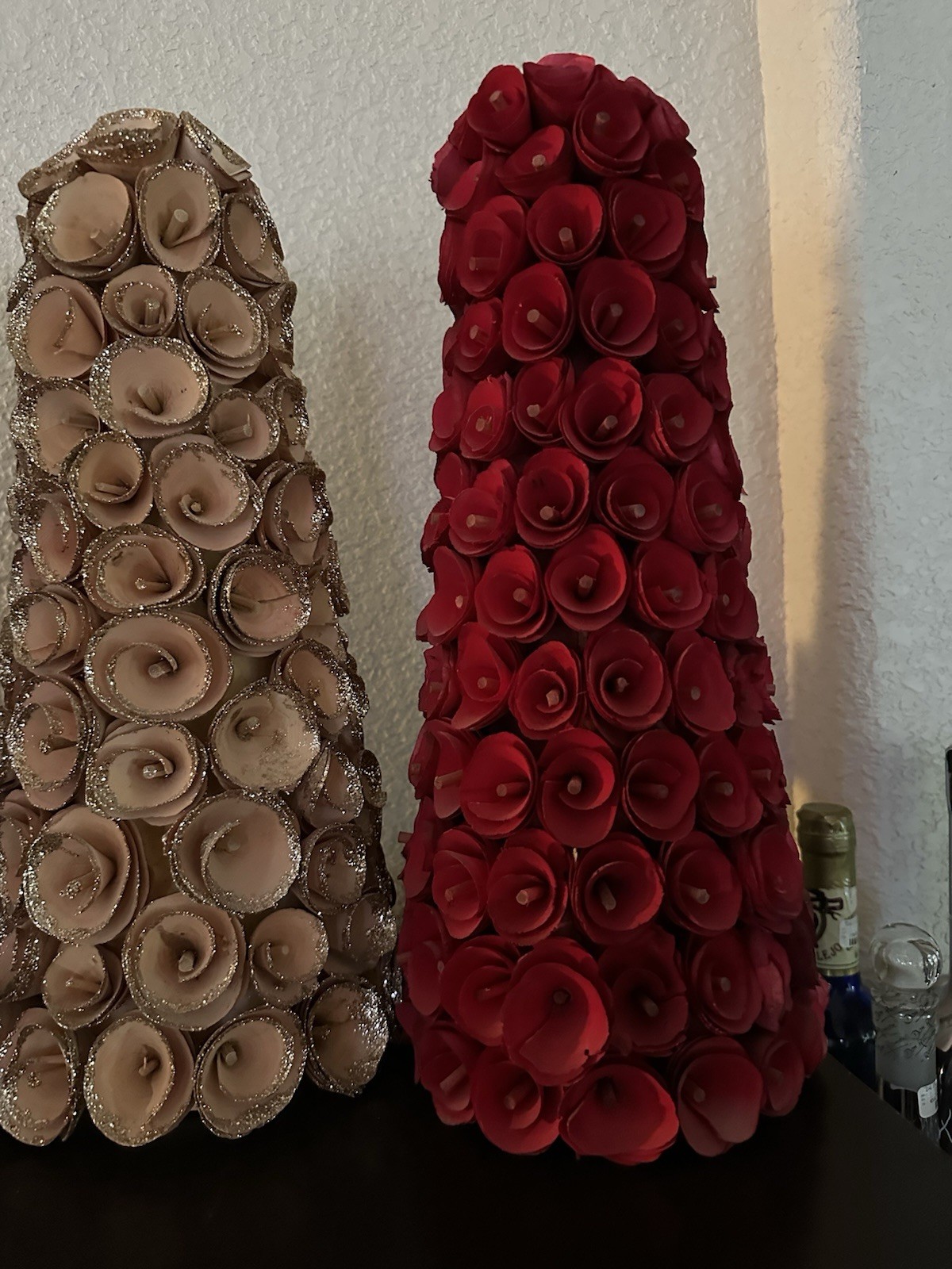 Wood Rose Curl Trees Set of 6 (2Orange 2Gold 2Red)