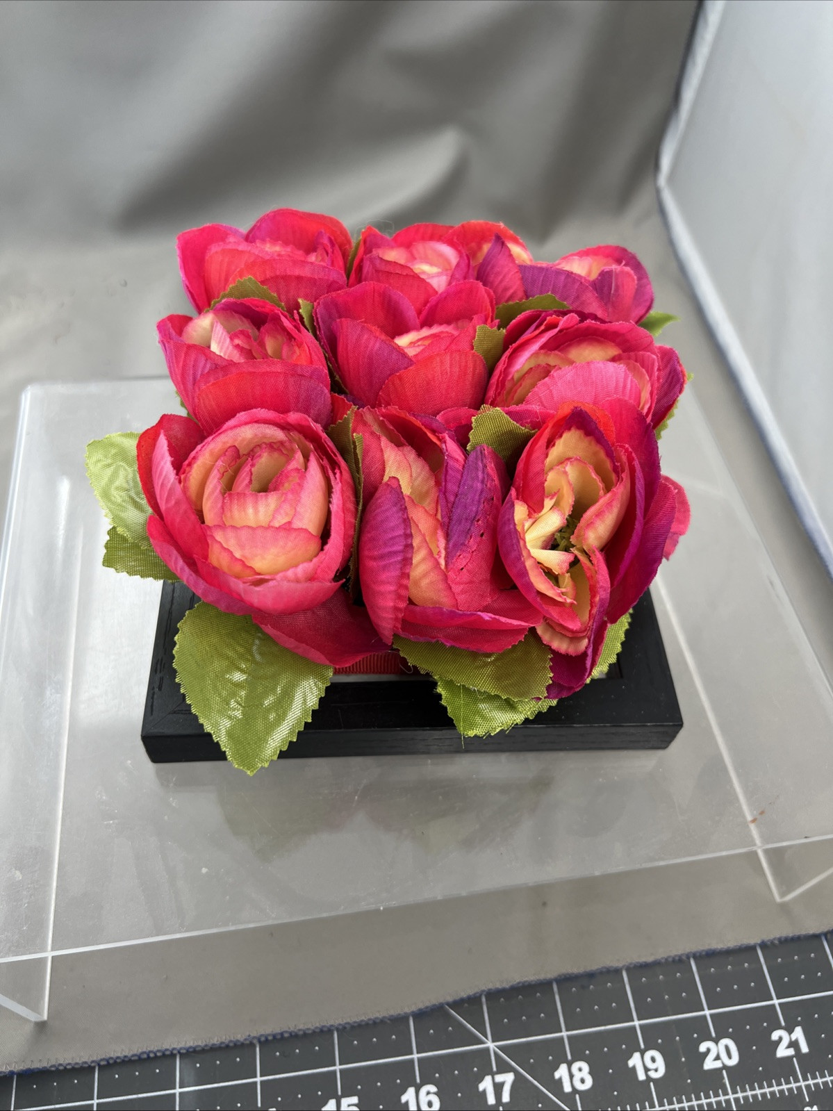 Pink Red Faux Silk Ranunculus Buttercup 9 Flower Box Table Centerpiece 6” Square