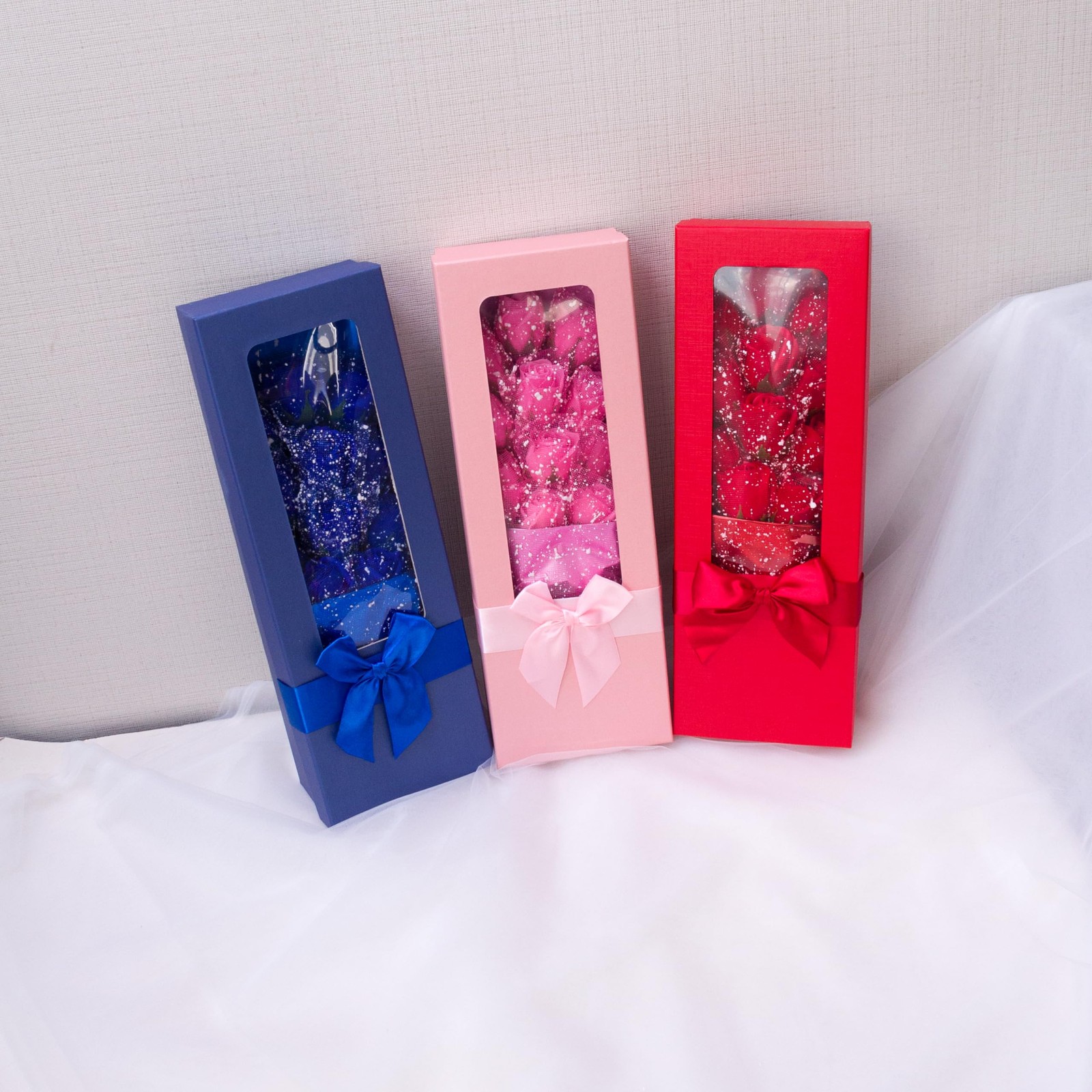 11pcs Scented Forever Rose Bouquet with Gift Box- Birthday Mother’s Day Gradu…