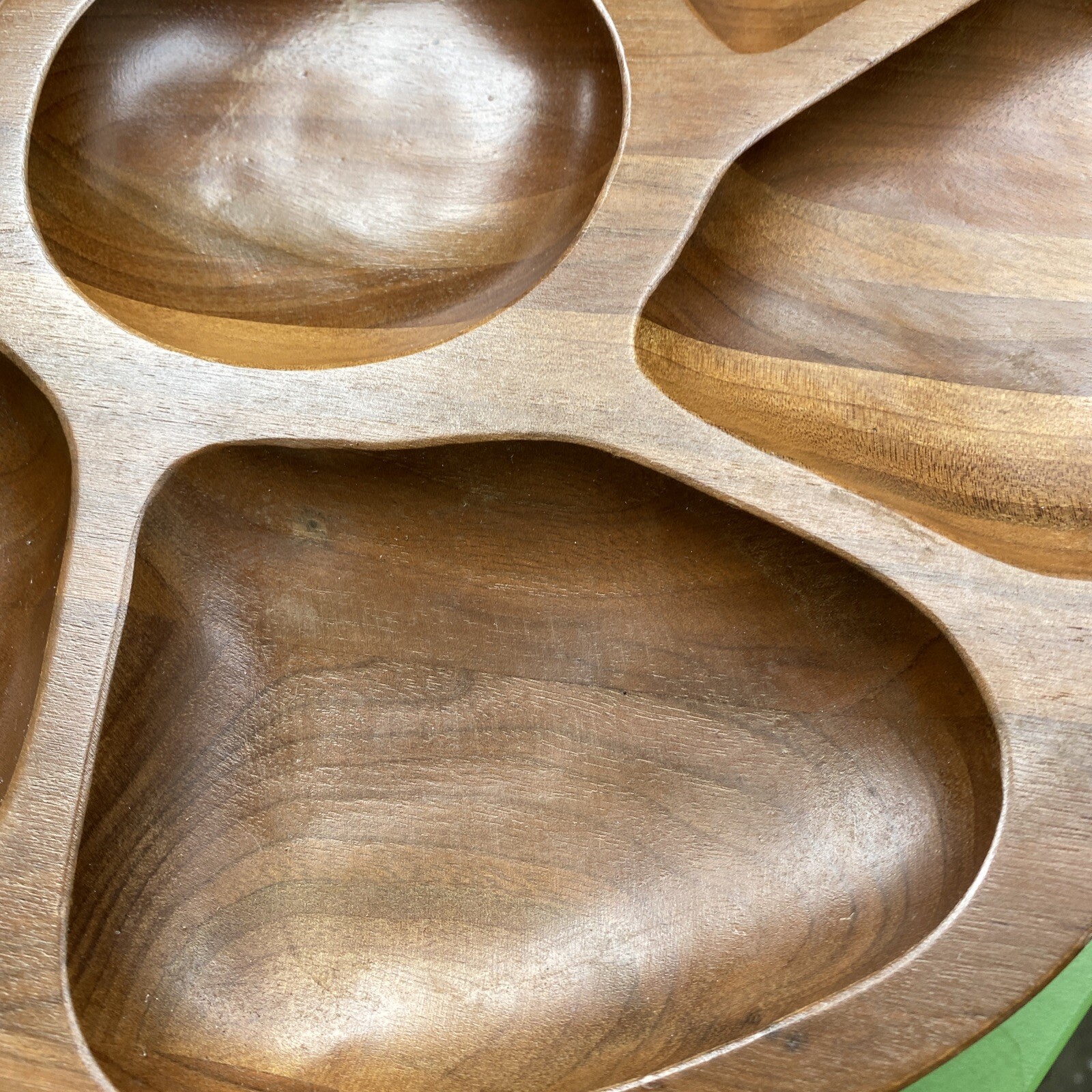Vtg Wood Mcm Lazy Susan 13″ Turn Table Fame Walnut Retro Kitsch Boho Spinning