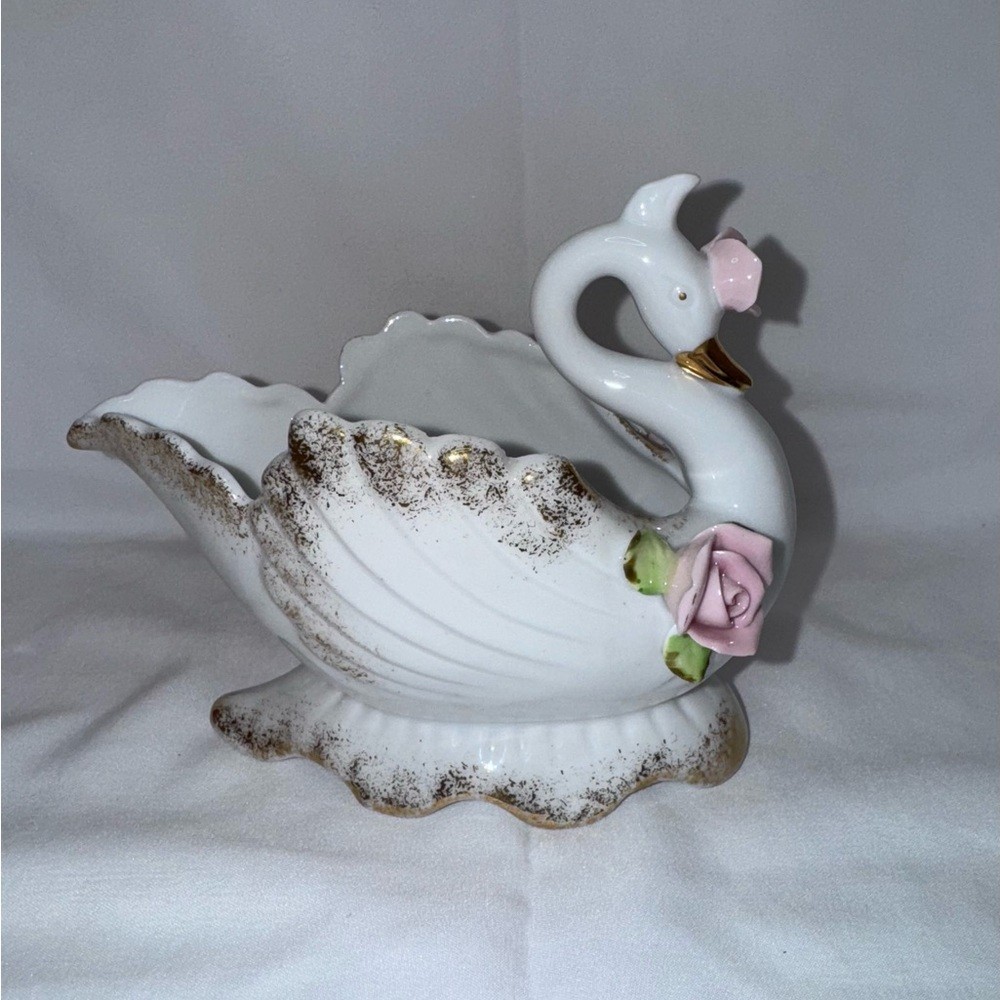 Vintage Napco Porcelain Swan Planter Vase w/ Japan Salt & Pepper Shakers