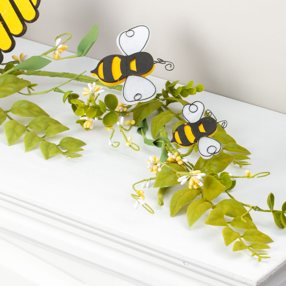 5 Foot Bumble Bee and Bee Hive with Artificial Greenery Garland