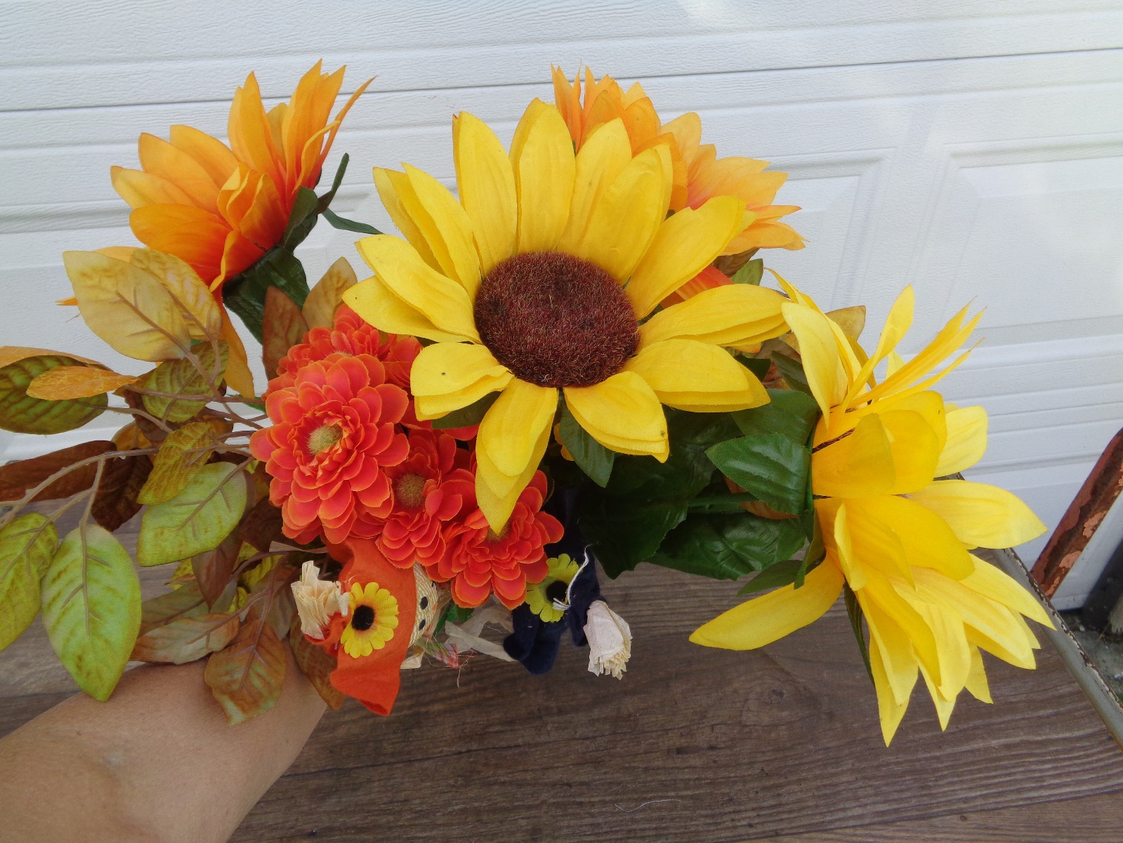 Faux Silk Fall/Autumn Flower Stems – 12″ -20″ – Lot of 9 + Scarecrows