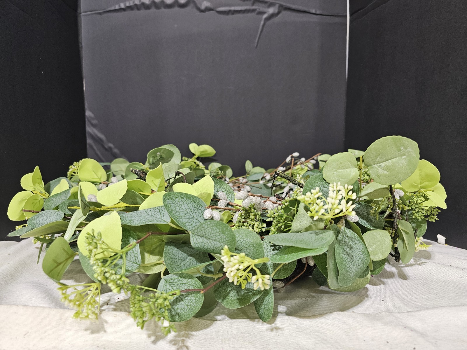 26 Inch Eucalyptus Wreath for Front Door, Large Artificial Greenery Wreath