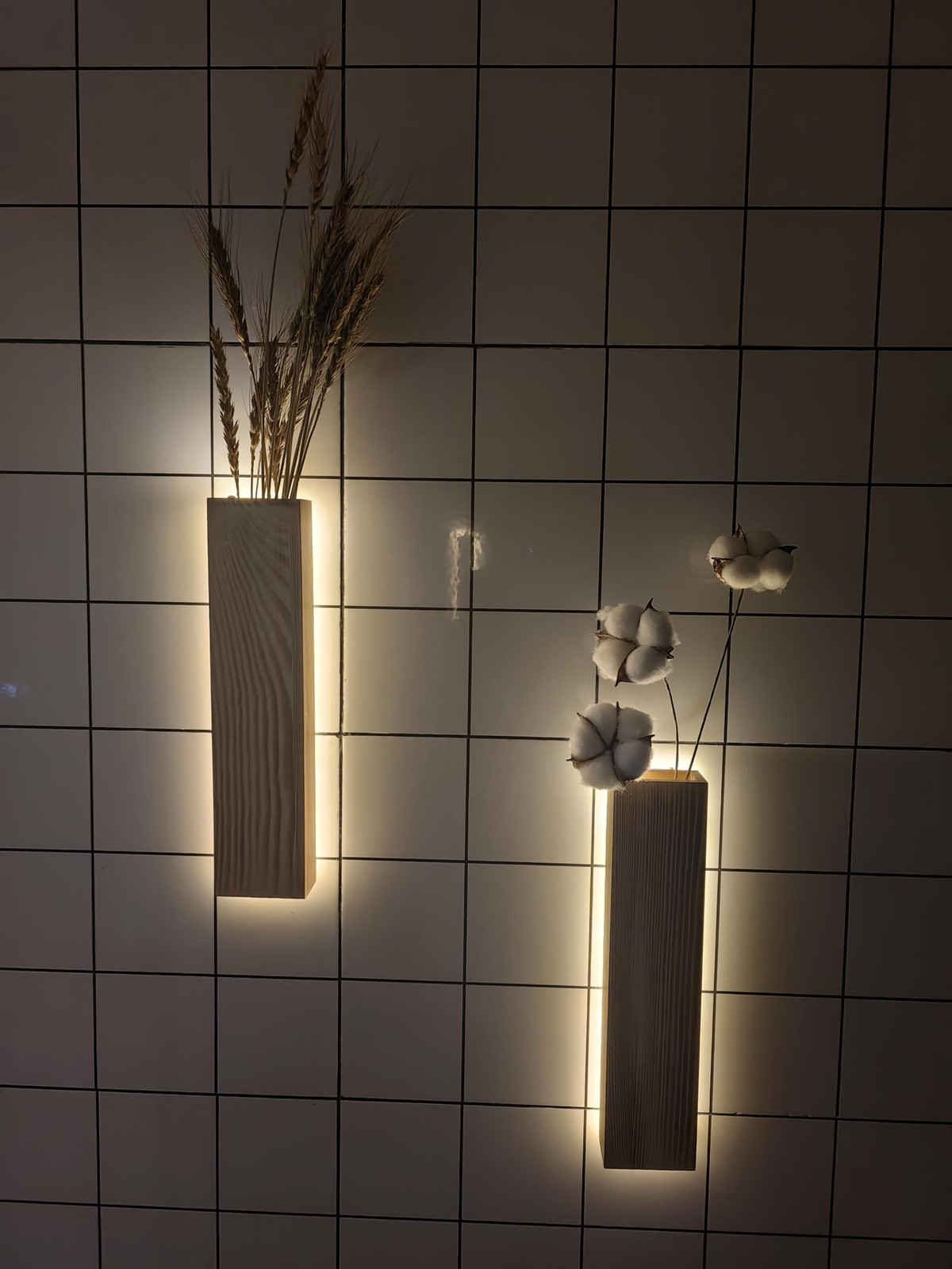 Artificial Eucalyptus with LED Lights Wall Planters Rustic Wall Decor with Light