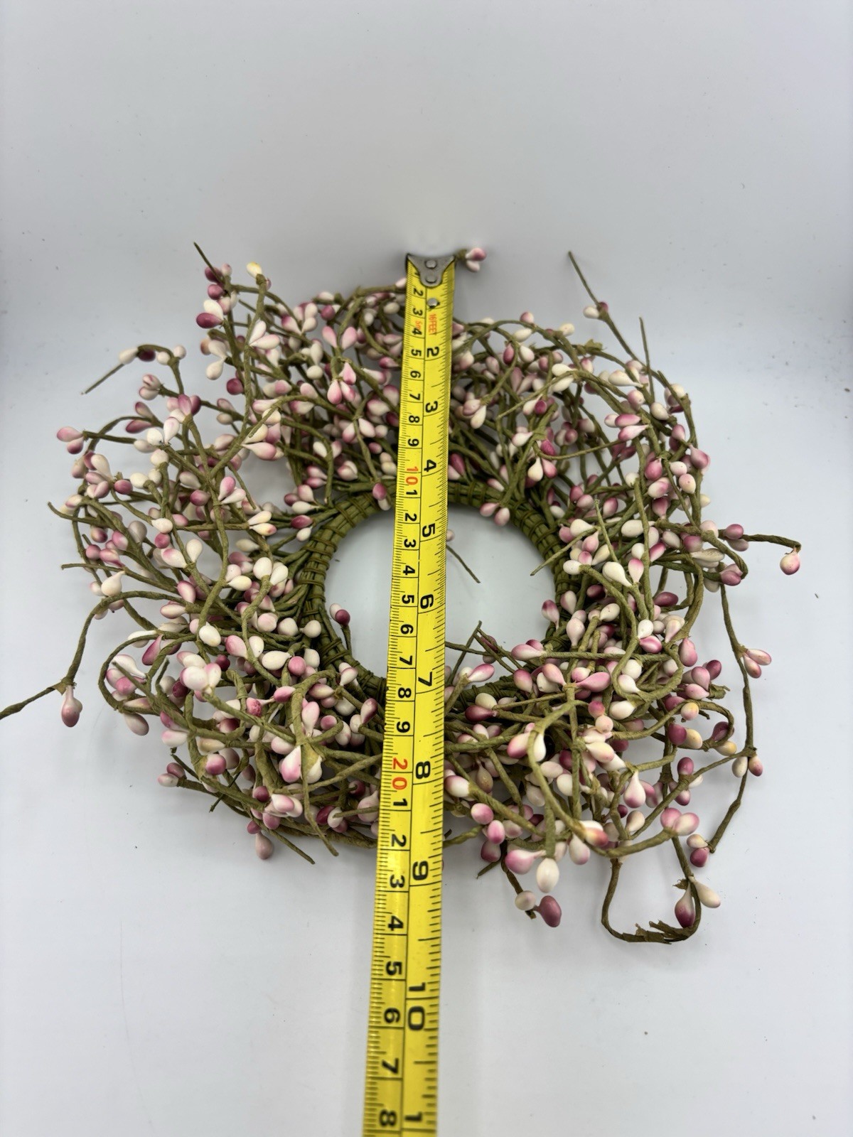 10” Pip Berry Wreath w/ Burgundy Star – Maroon Red – Colonial Mix, America