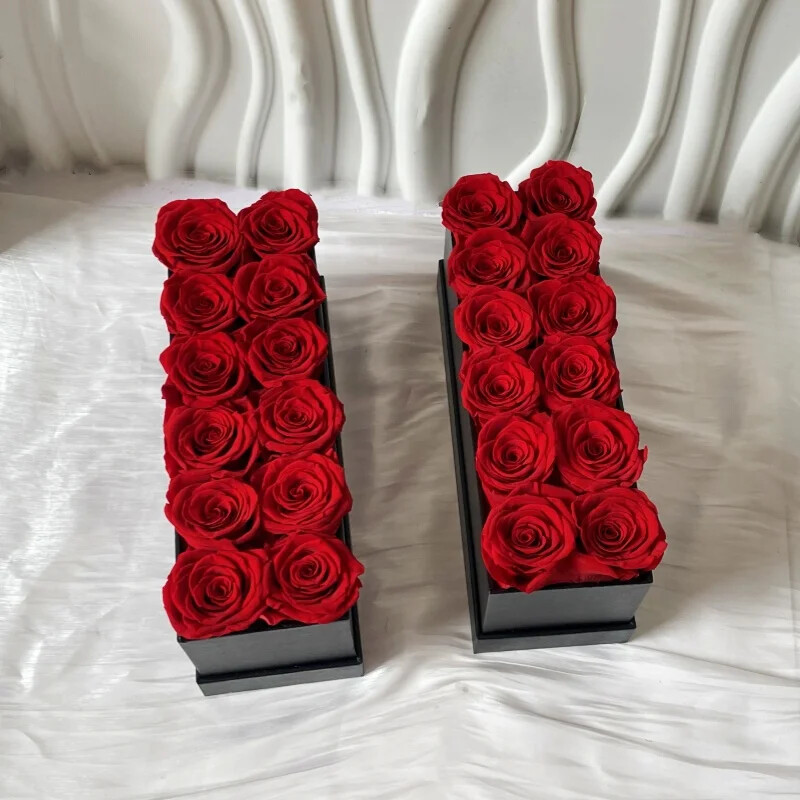 Wholesale eternal roses True preserved flowers in gift box for Surprises gift
